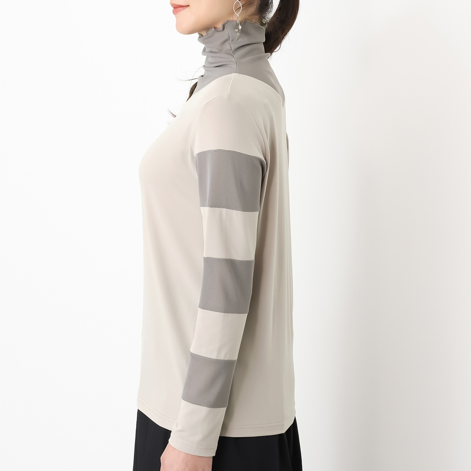 コイビトミサキ　ブラック シアー メッシュ切替 インナープルオーバー