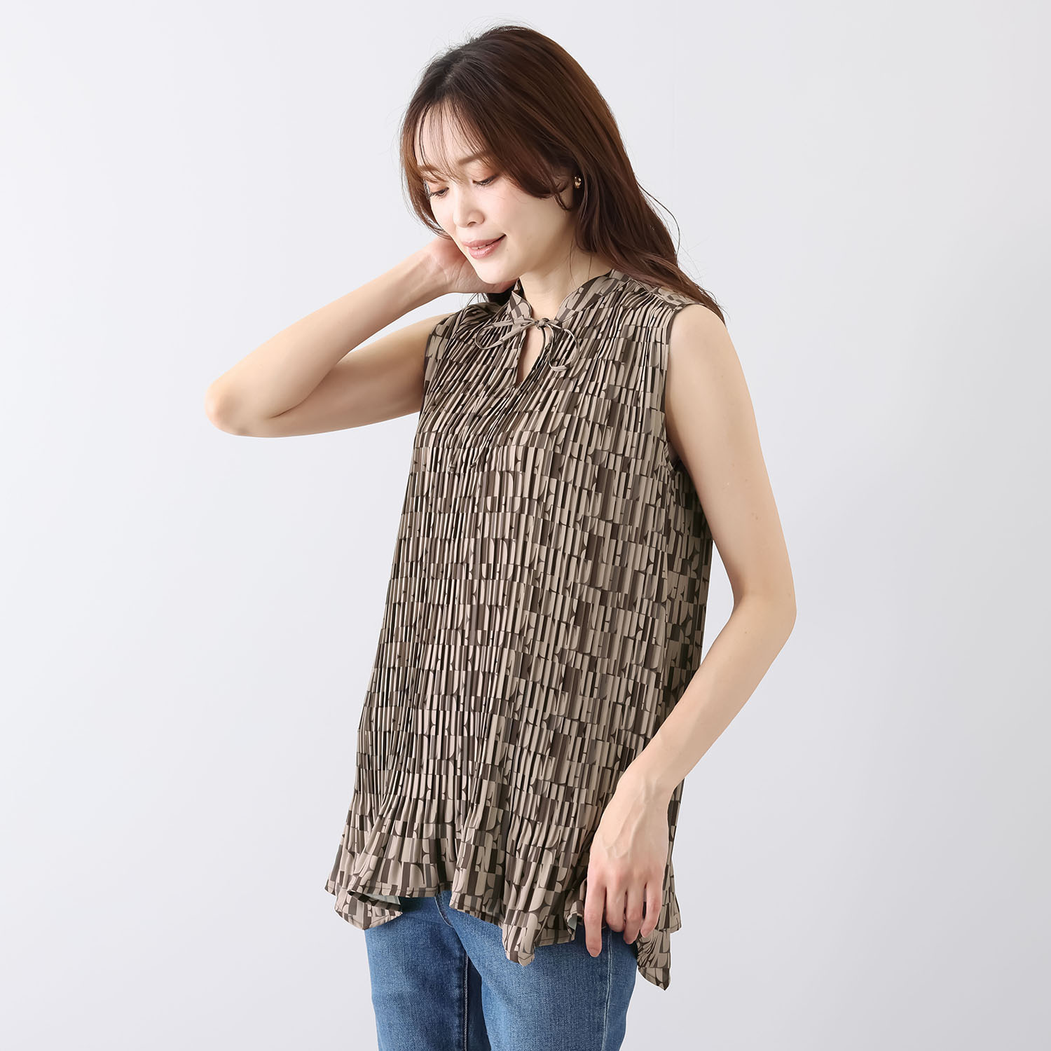 エル　ステュディオ ＥＬＬＥオリジナル グラフィック プリーツチュニック