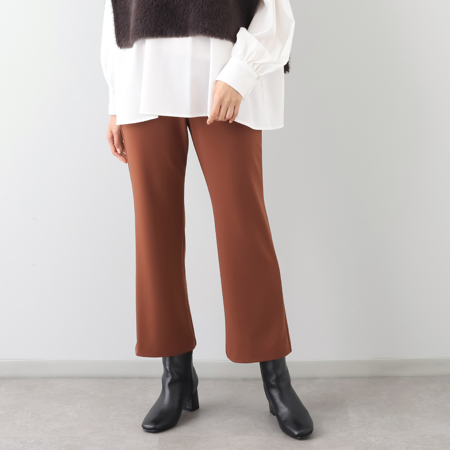 上質ごこち アルディナ はくだけで脚長美人見え 極上ドレープパンツ ＜股下６５ｃｍ＞