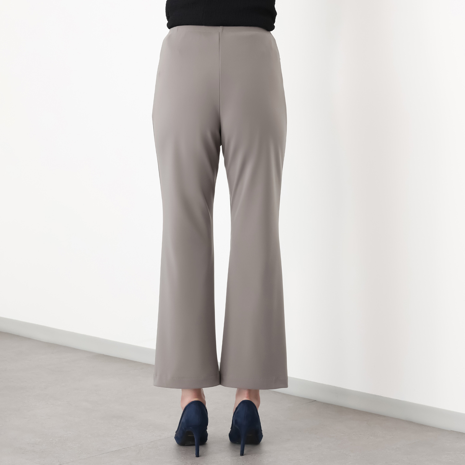 上質ごこち アルディナ はくだけで脚長美人見え 極上ドレープパンツ ＜股下６５ｃｍ＞