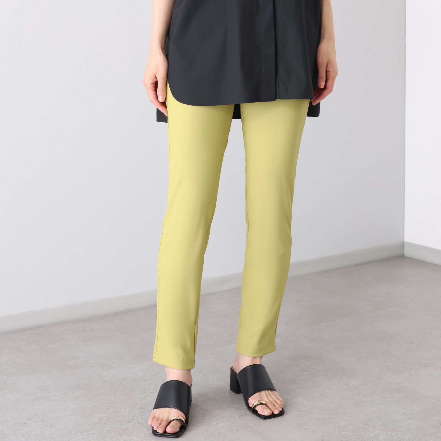 ピーツー 接触冷感・吸水速乾 多機能ストレッチ スリムパンツ ＜股下７２ｃｍ＞