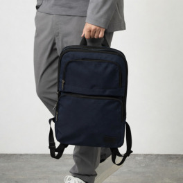 グッシオイタリー はっ水 拡張可能リュックサック ＜メンズ＞