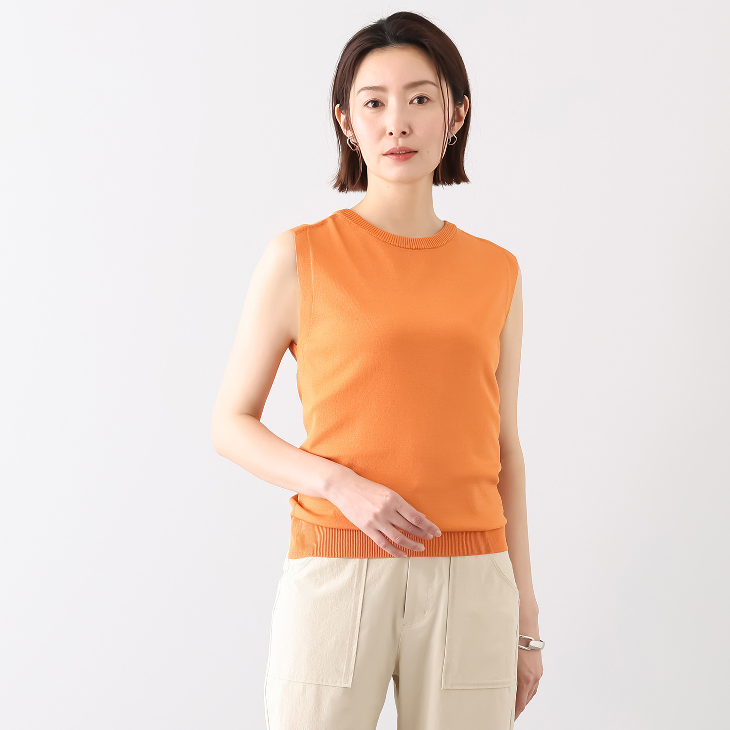 キリ　エ　キリ スリーブレス ニットプルオーバー