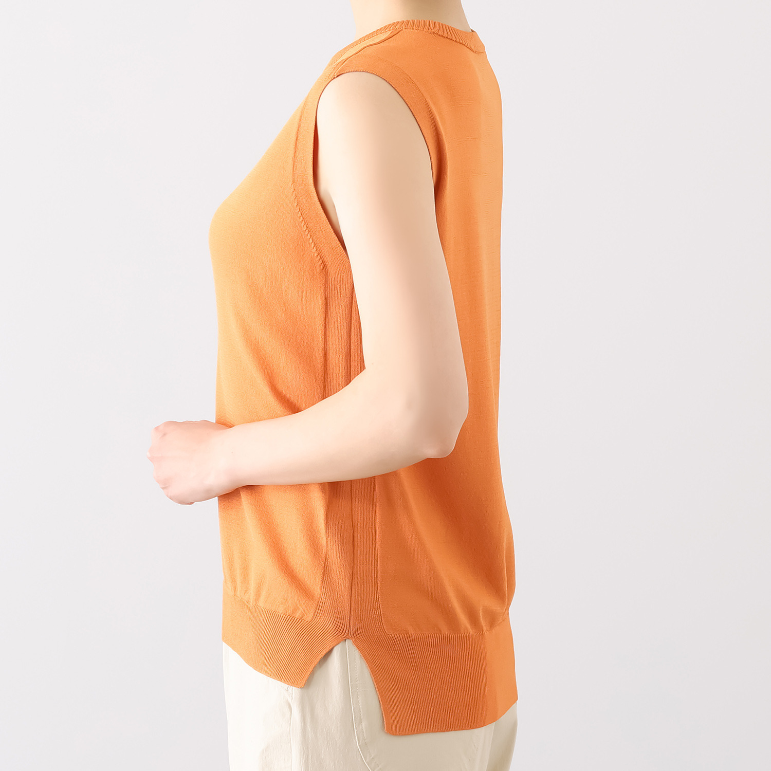 キリ　エ　キリ スリーブレス ニットプルオーバー