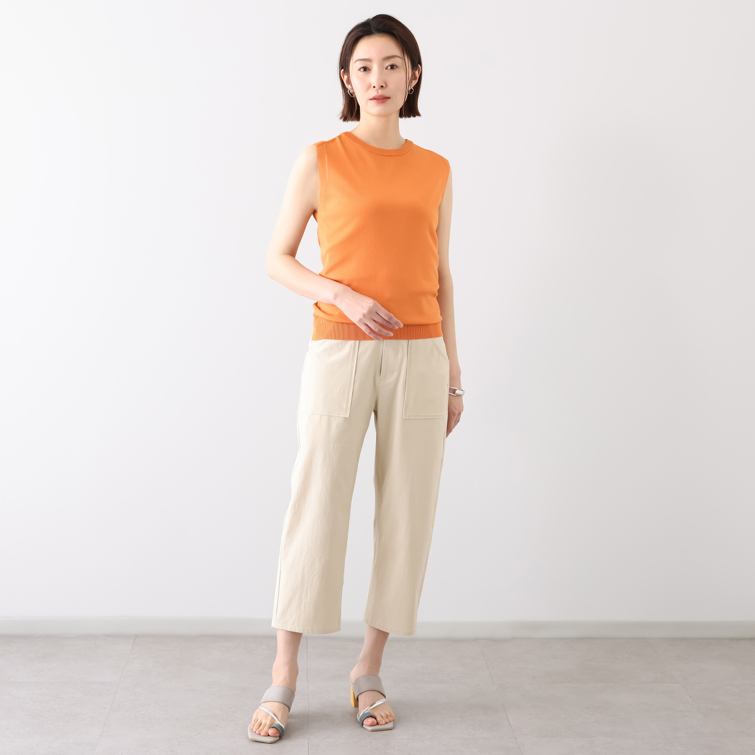 キリ　エ　キリ スリーブレス ニットプルオーバー