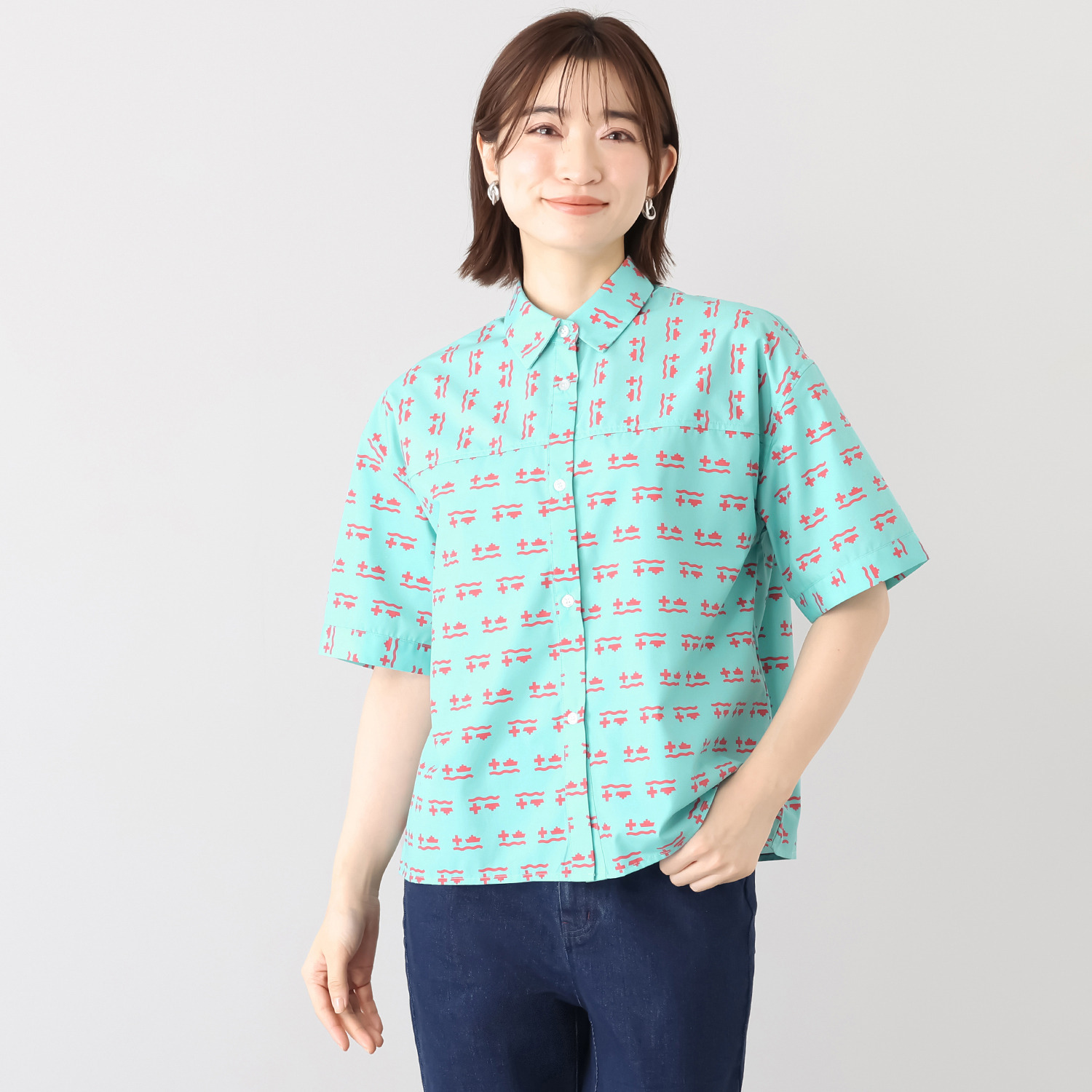 ポッシュボーイ モティーフプリント リラックスシャツ