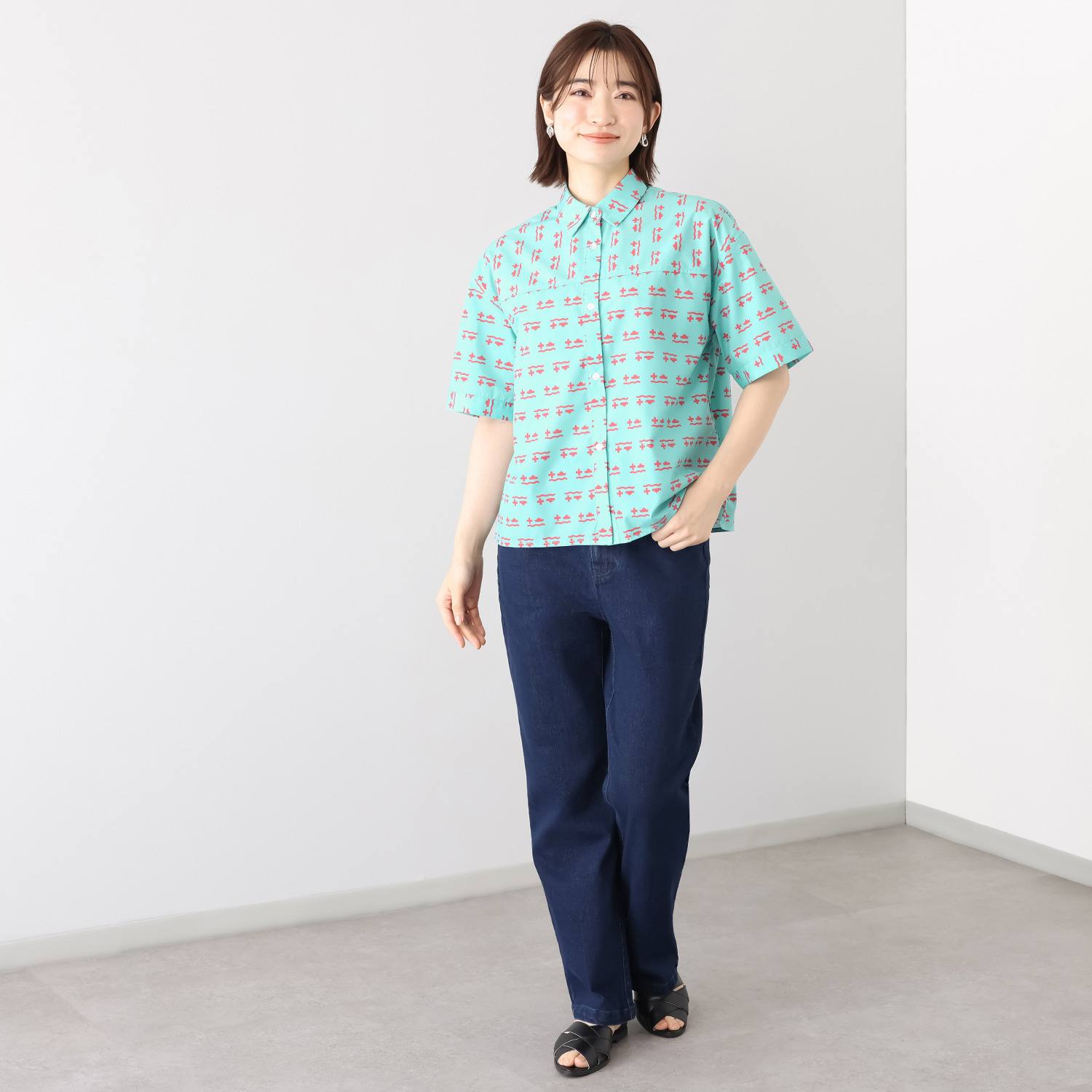 ポッシュボーイ モティーフプリント リラックスシャツ