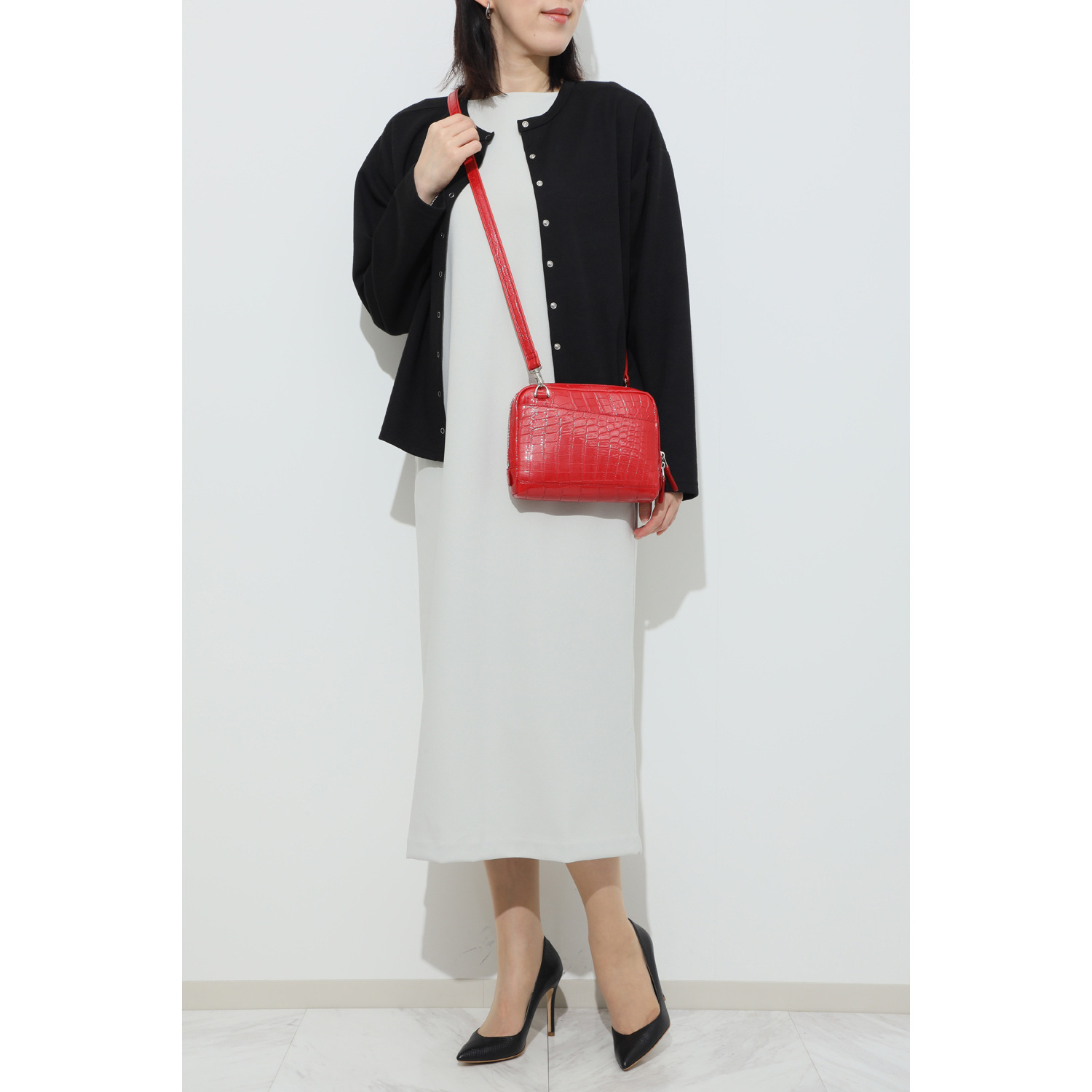 グラスクォーツ 日本製　クロコダイル カードケース付 ショルダーバッグ“ミア”