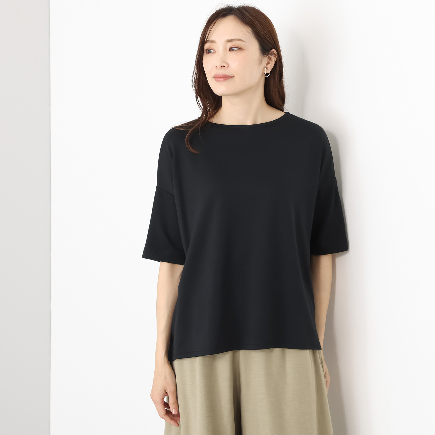 ココンライフ　ドゥ ＵＶカット サラッとモダール混 アシンメトリーヘム ビッグシルエットＴシャツ