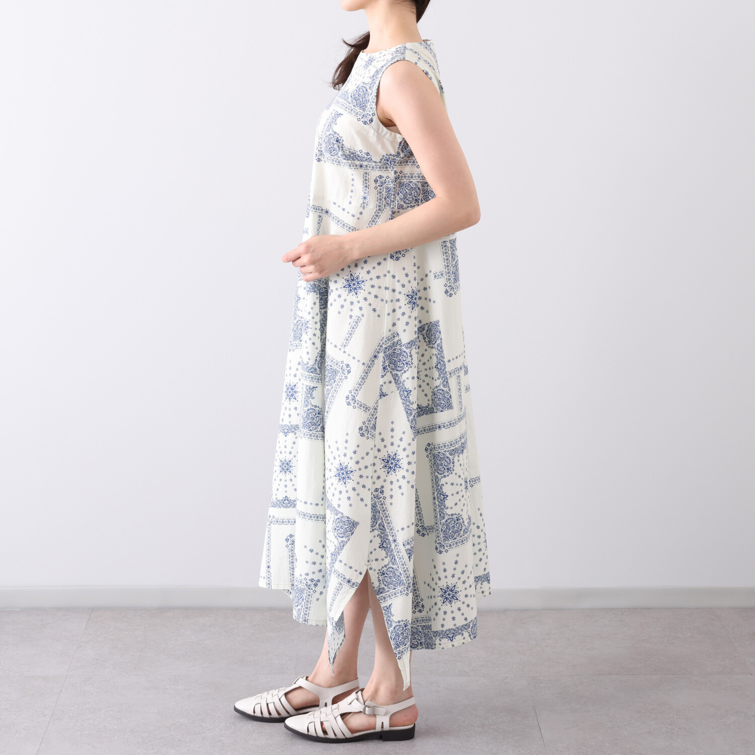 ハヤマ　ブリーズ パネル柄風 デジタルプリント ワンピース