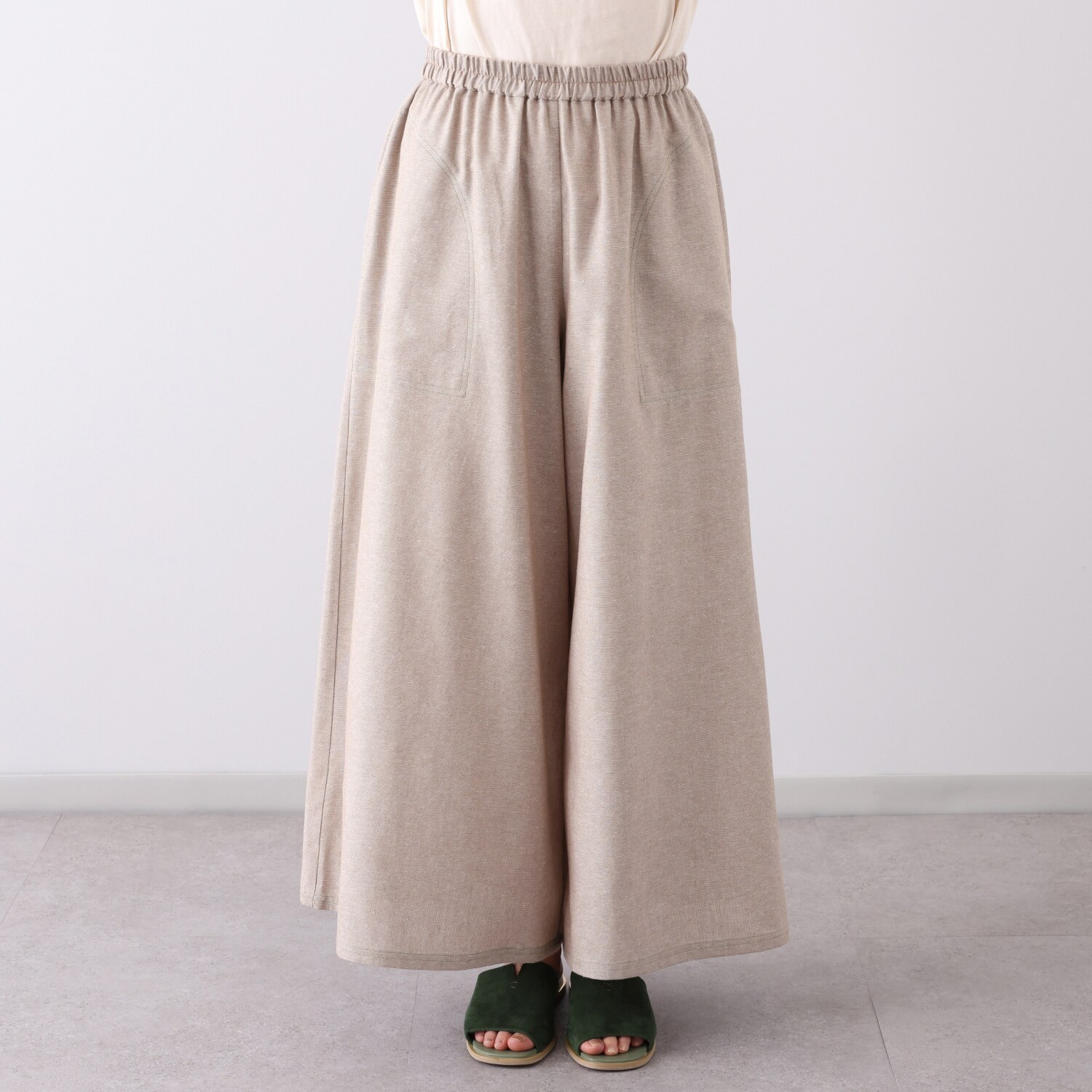 ハヤマ　ブリーズ 先染め ワイドパンツ