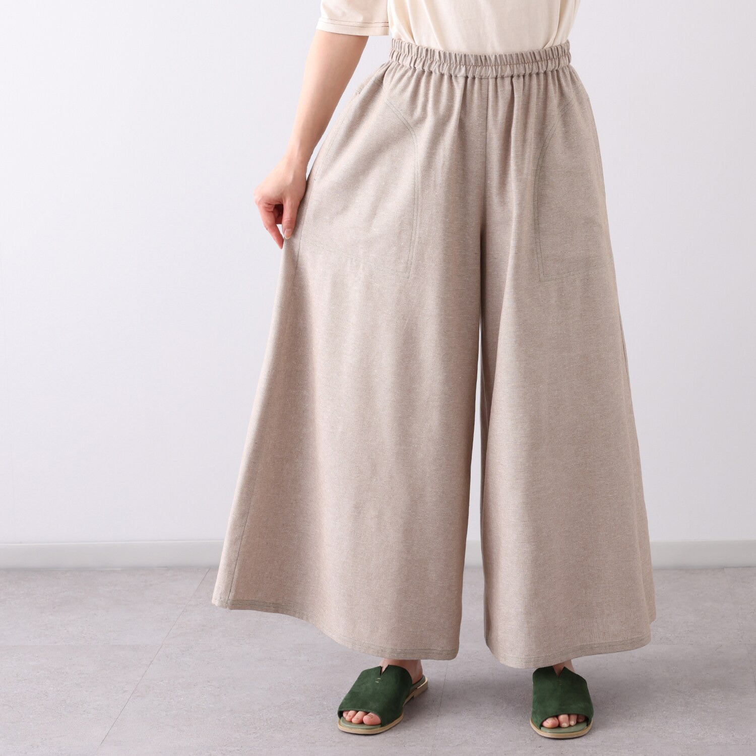 ハヤマ　ブリーズ 先染め ワイドパンツ