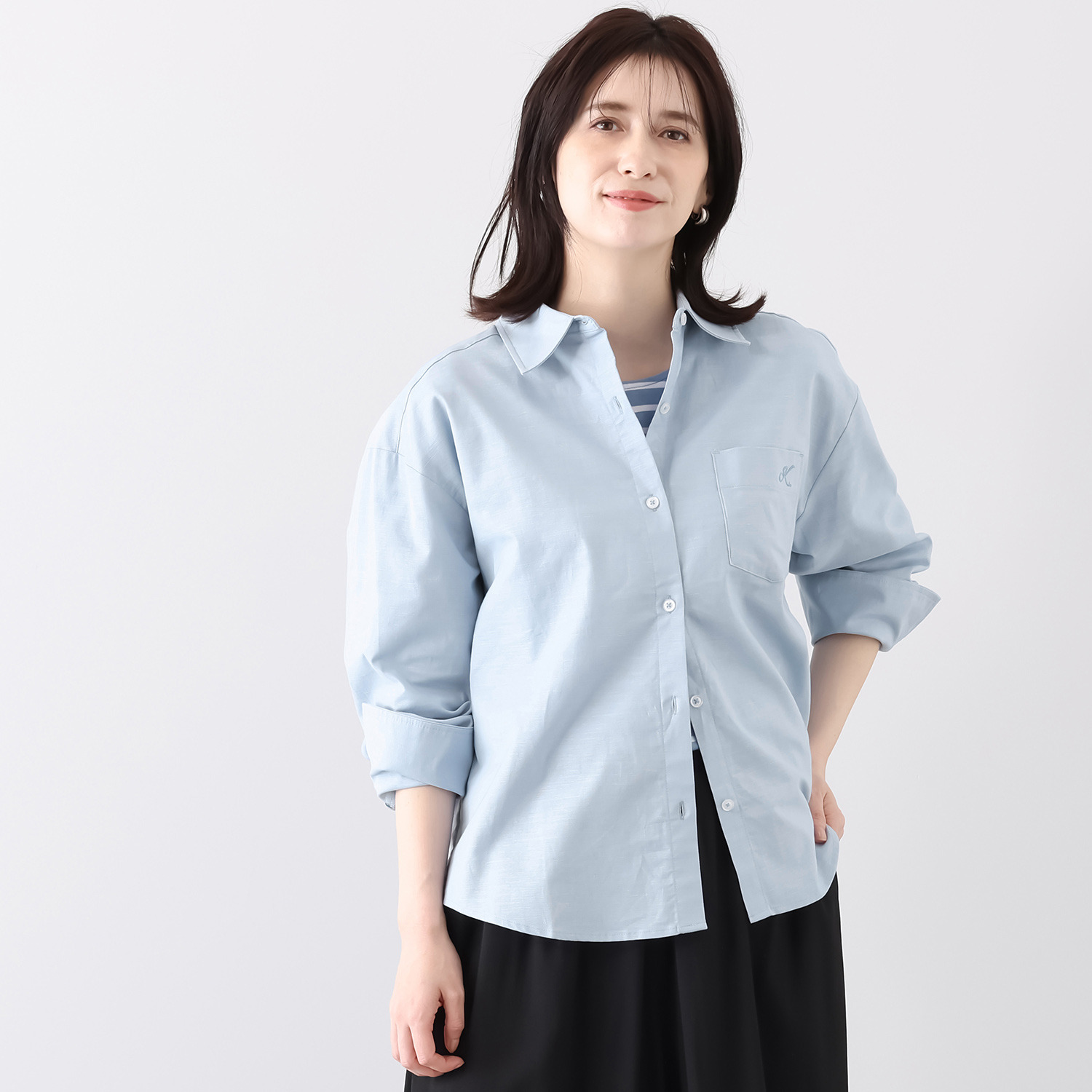 Ｋｕｎｎｙ． 大人のこなれ感を プラスする コットン麻 バックコクーンシャツ