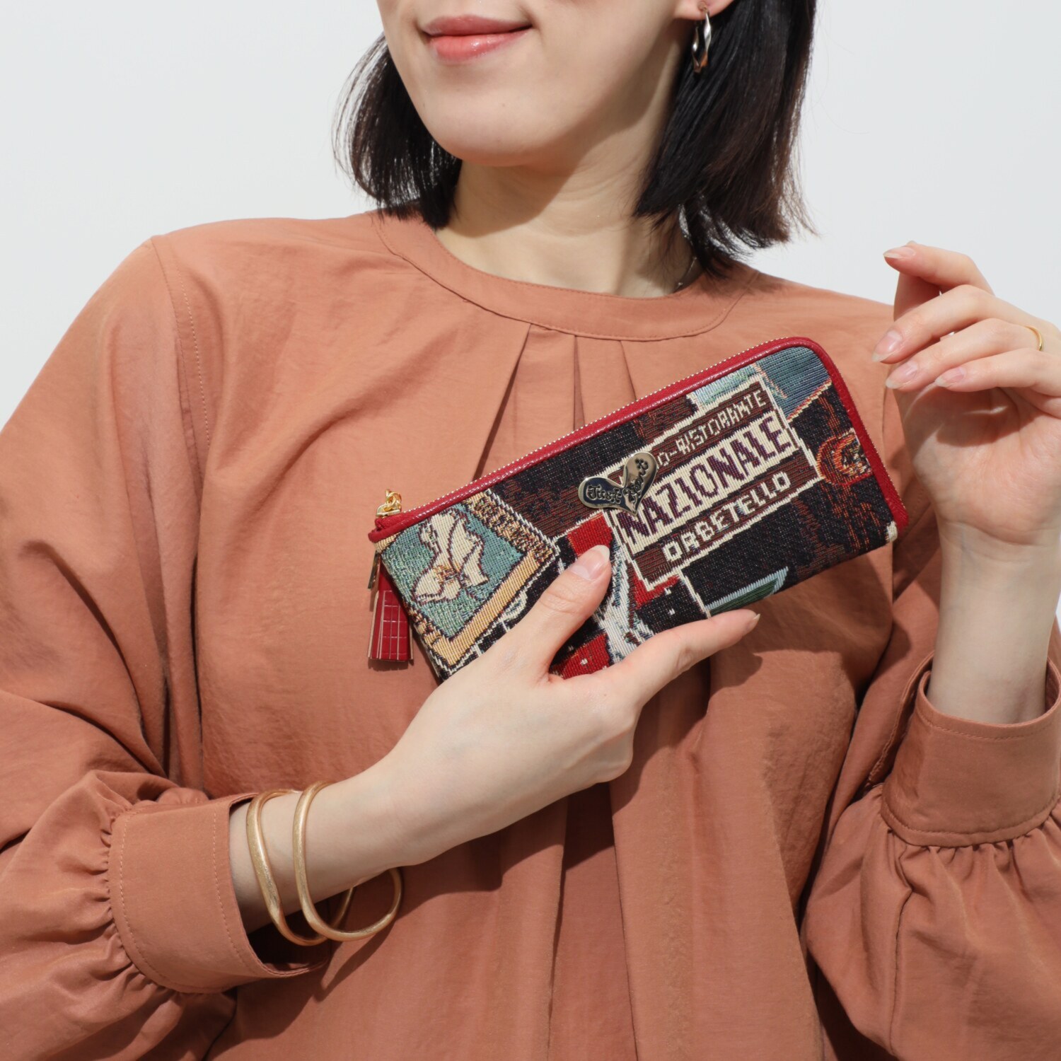 シンクビー！ ジャスト　ハート Ｌ字型ファスナー長財布 “ノエル”