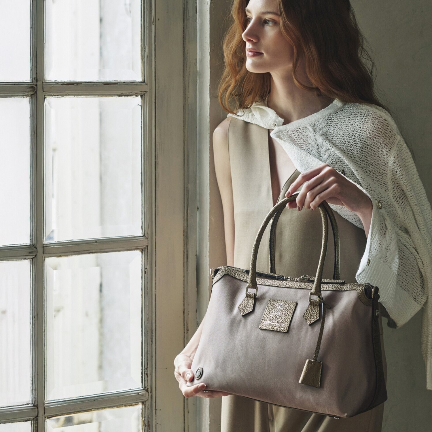 エーディーエムジェイ はっ水 ナイロンリュクス ボストンバッグ ＜３２ｃｍ＞