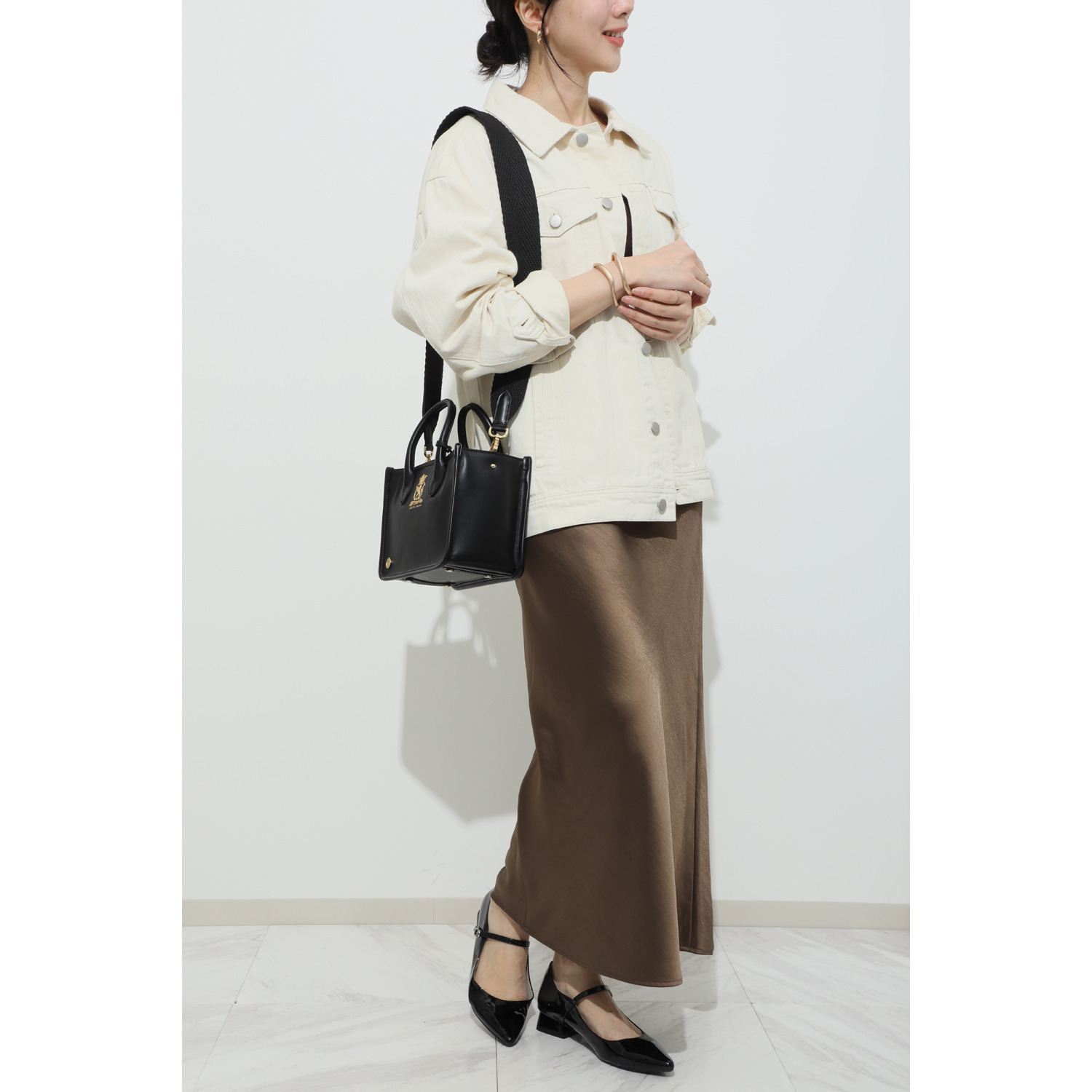 エーディーエムジェイ イタリアンカーフレザー ２ウェイトートバッグ