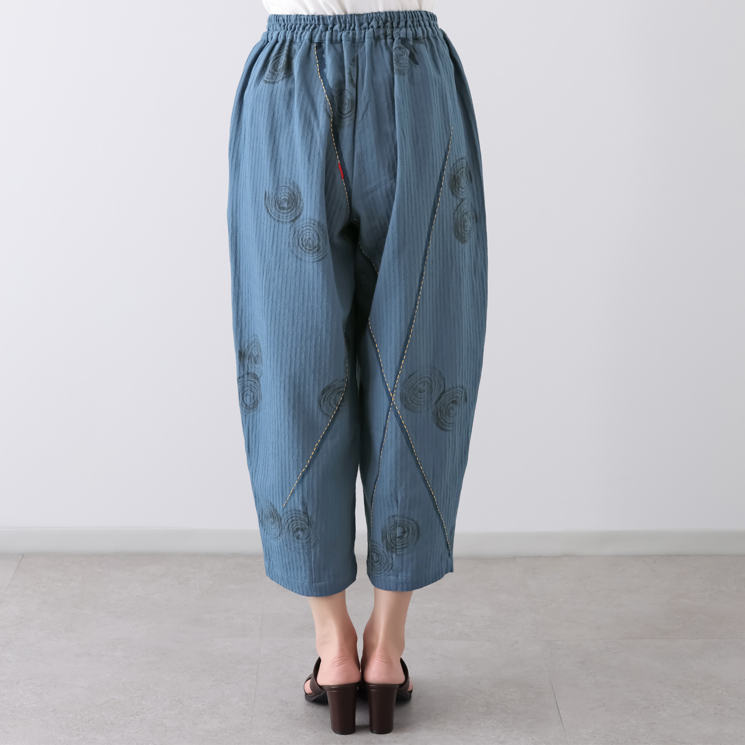 創作りょう うずまき柄 刺し子パンツ