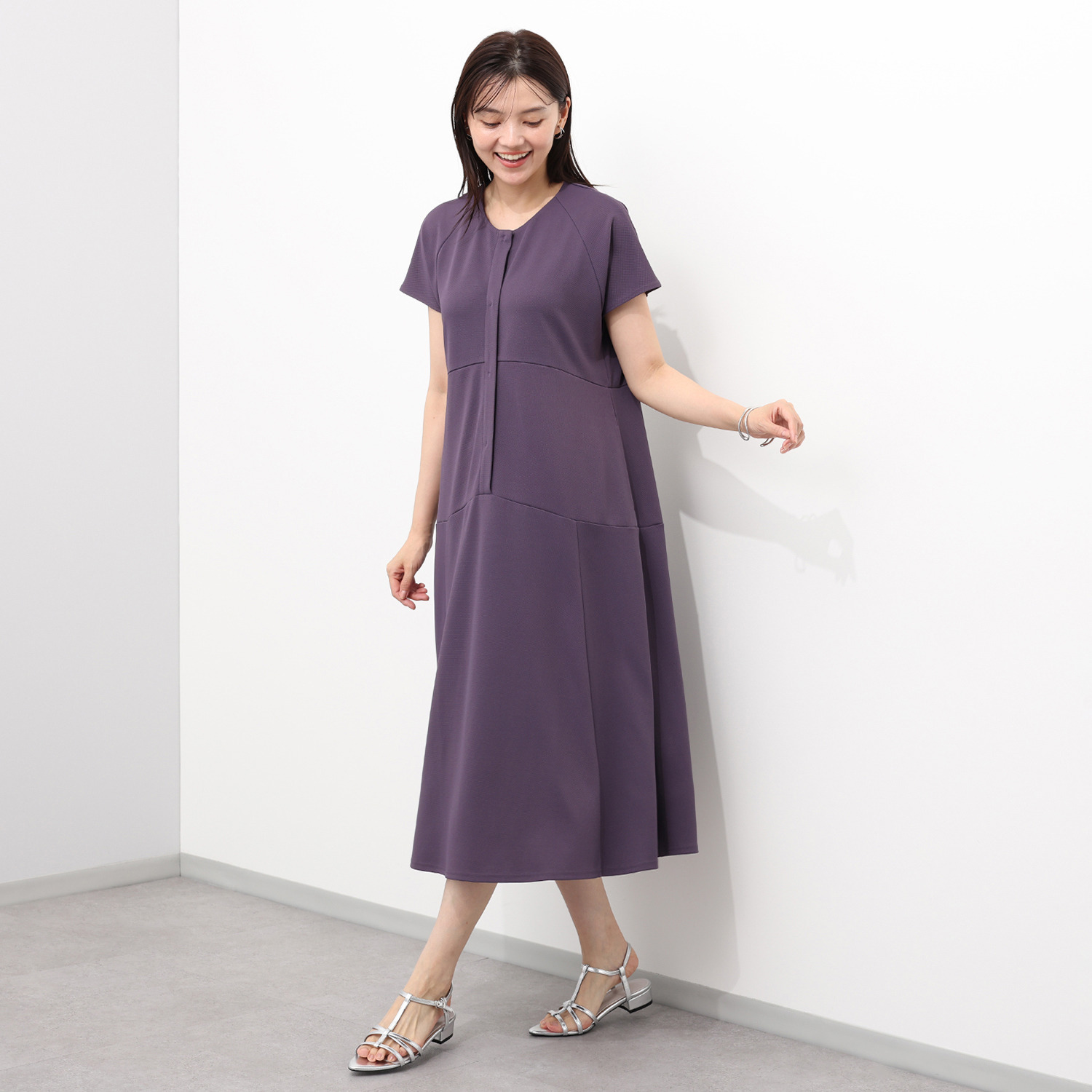 ヤエアジュテ 接触冷感ジャージで 夏を優雅に涼やかに 風をまとう ヤエコワンピース