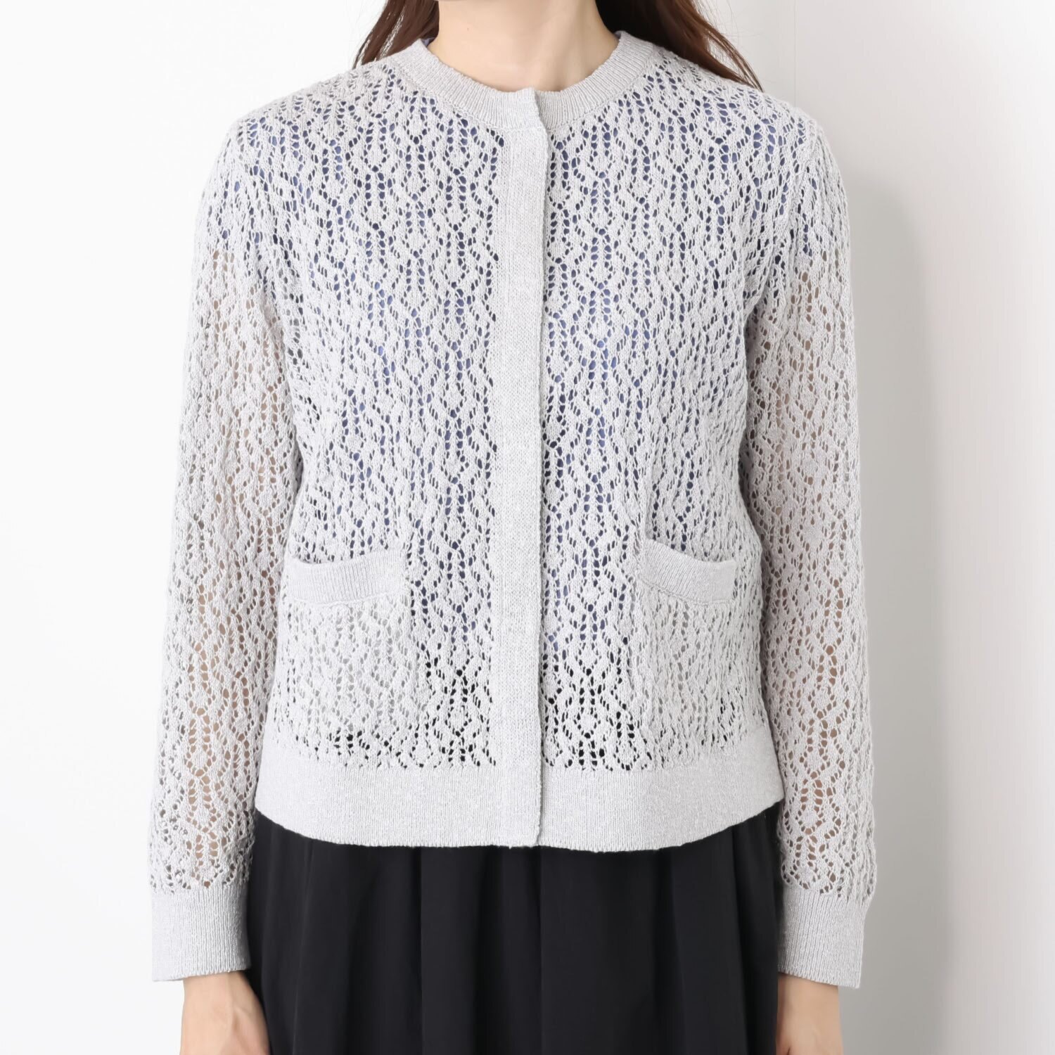 アズイズ　ビーマイセルフ バイ　ネイチャーズ リネン混 ラメ入り 透かし柄カーディガン