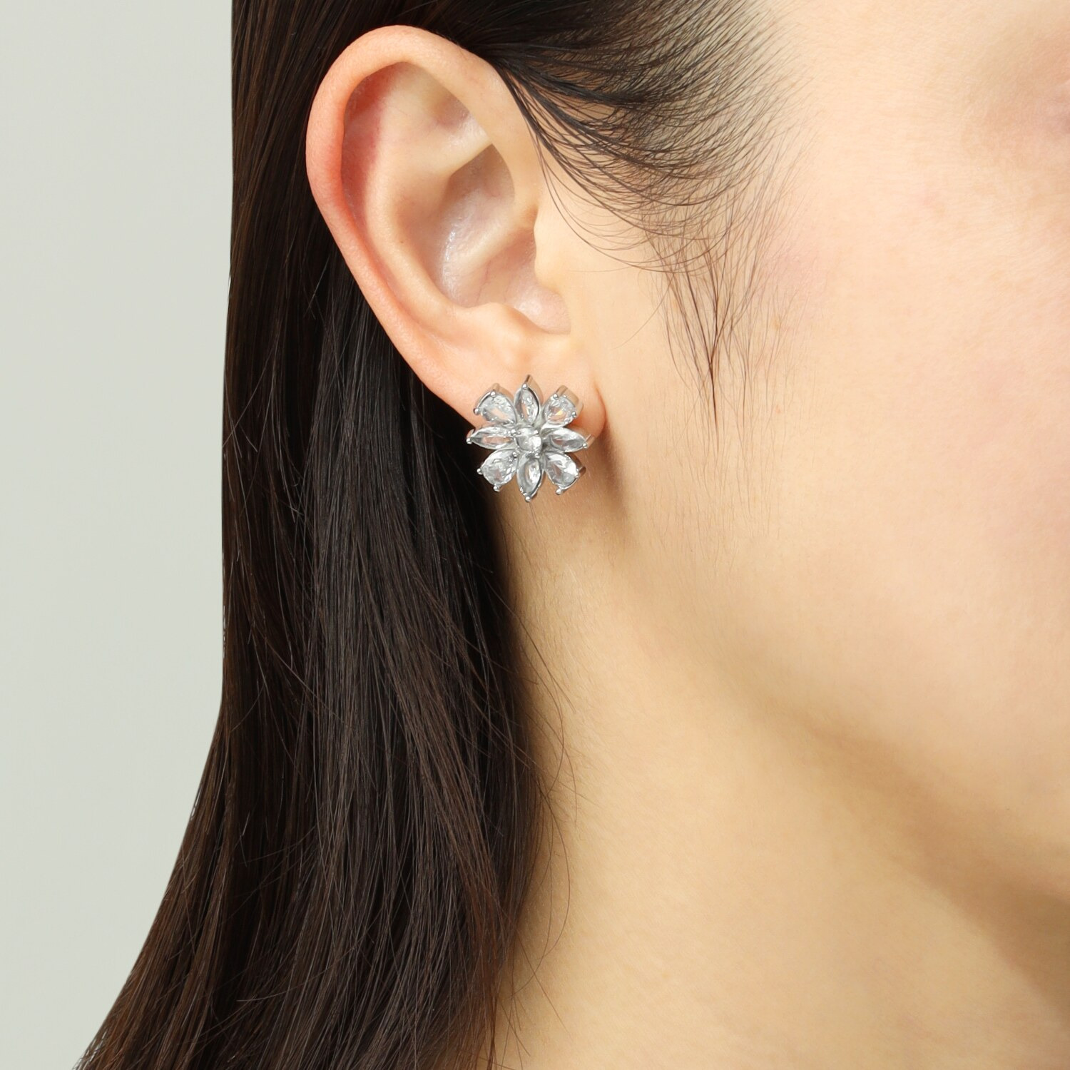 キラキラギフト バイ　アビステ ステンレス ビジュウ フラワーモティーフ イヤリング／ピアス