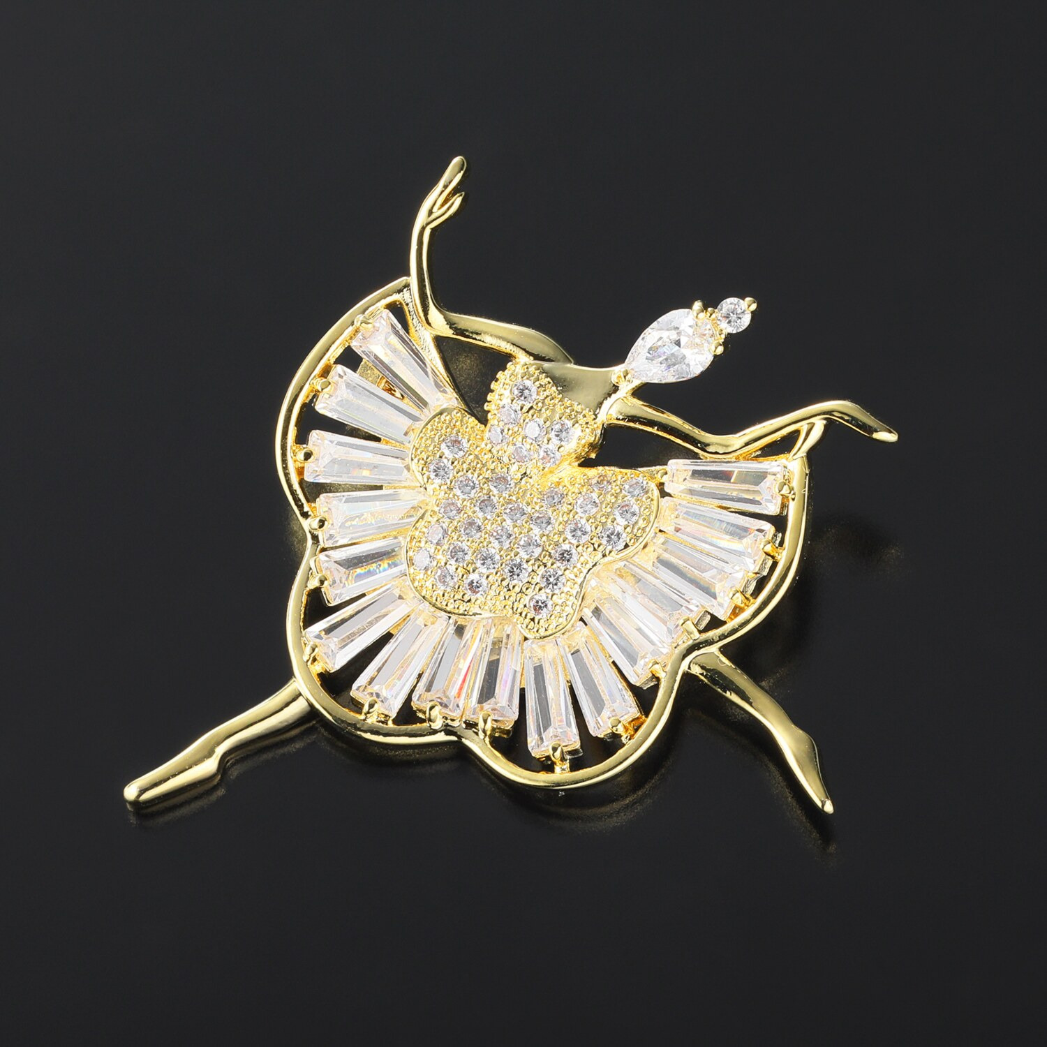 キラキラギフト バイ　アビステ ビジュウ バレリーナモティーフ ブローチ