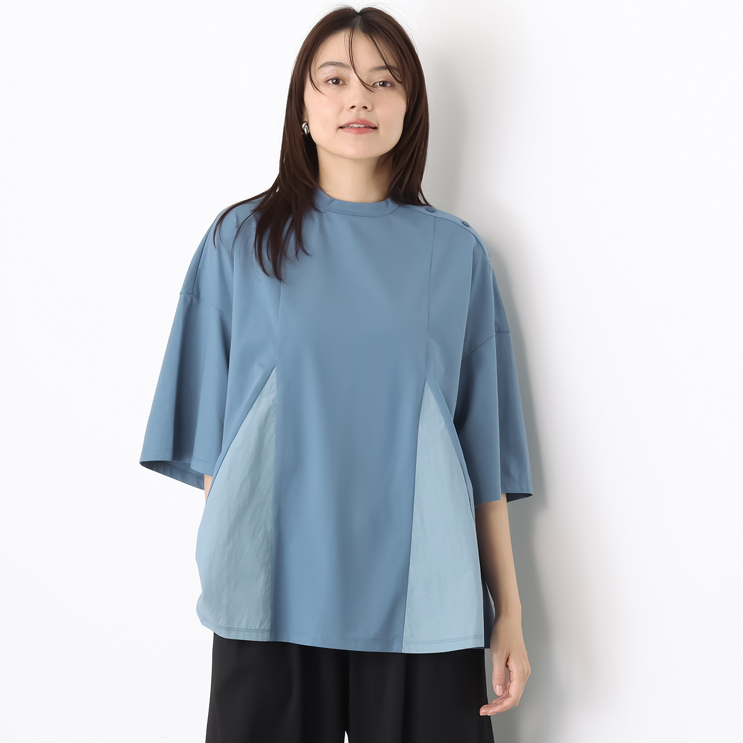 ノアールセレニテ モード感高めの大人の フレアーＴシャツ