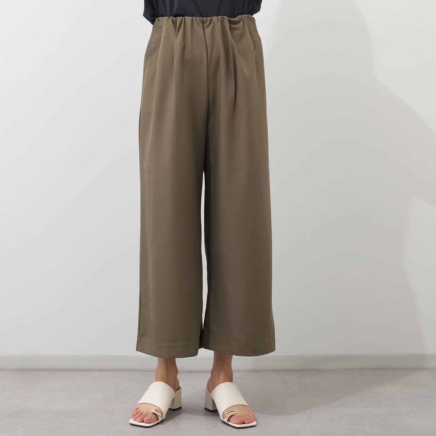 ラ・シュシュ ウエストすっきり ワイドパンツ