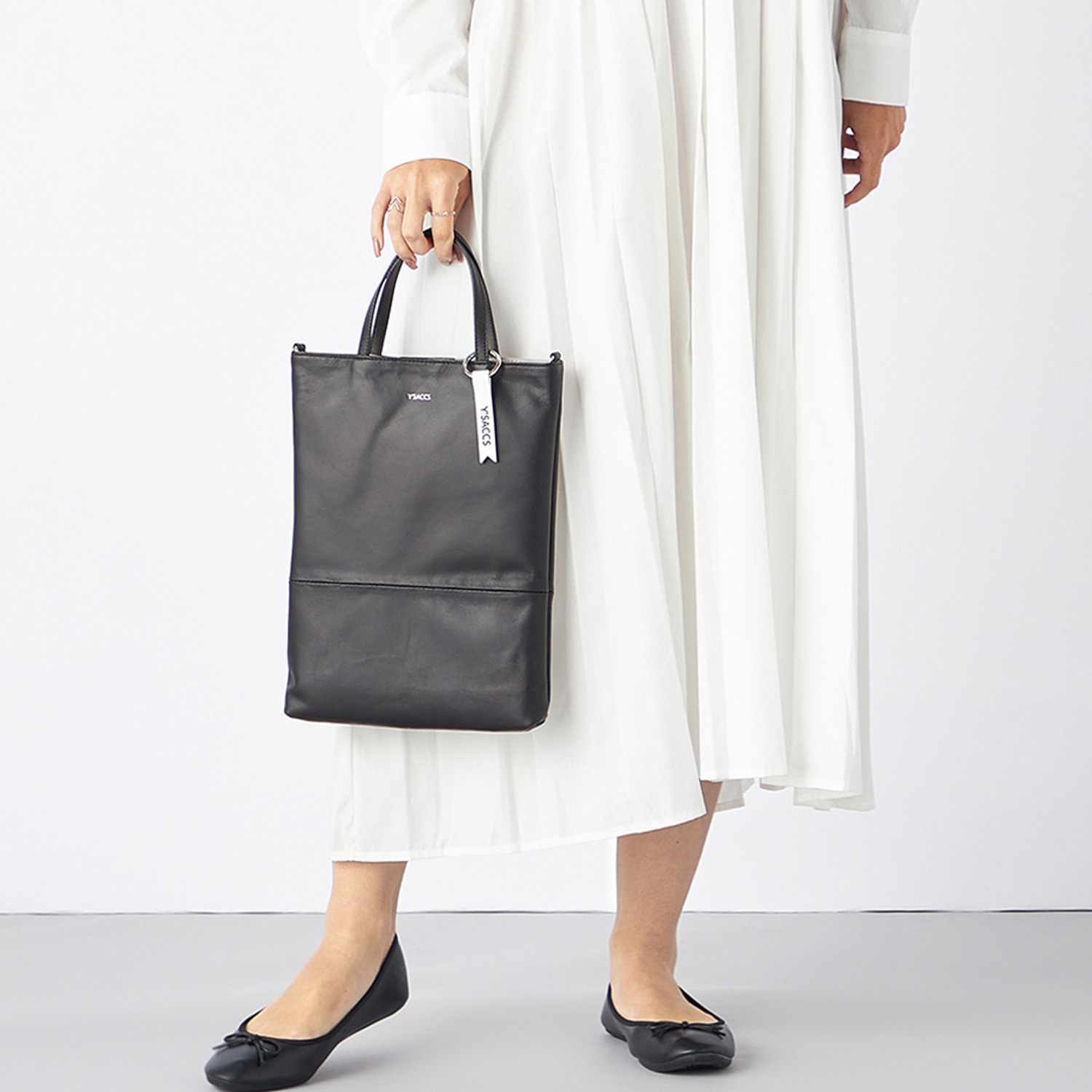 イザック ブランド誕生４０周年 プレミアムモデル シープレザー ダブルストラップ スマートトートバッグ