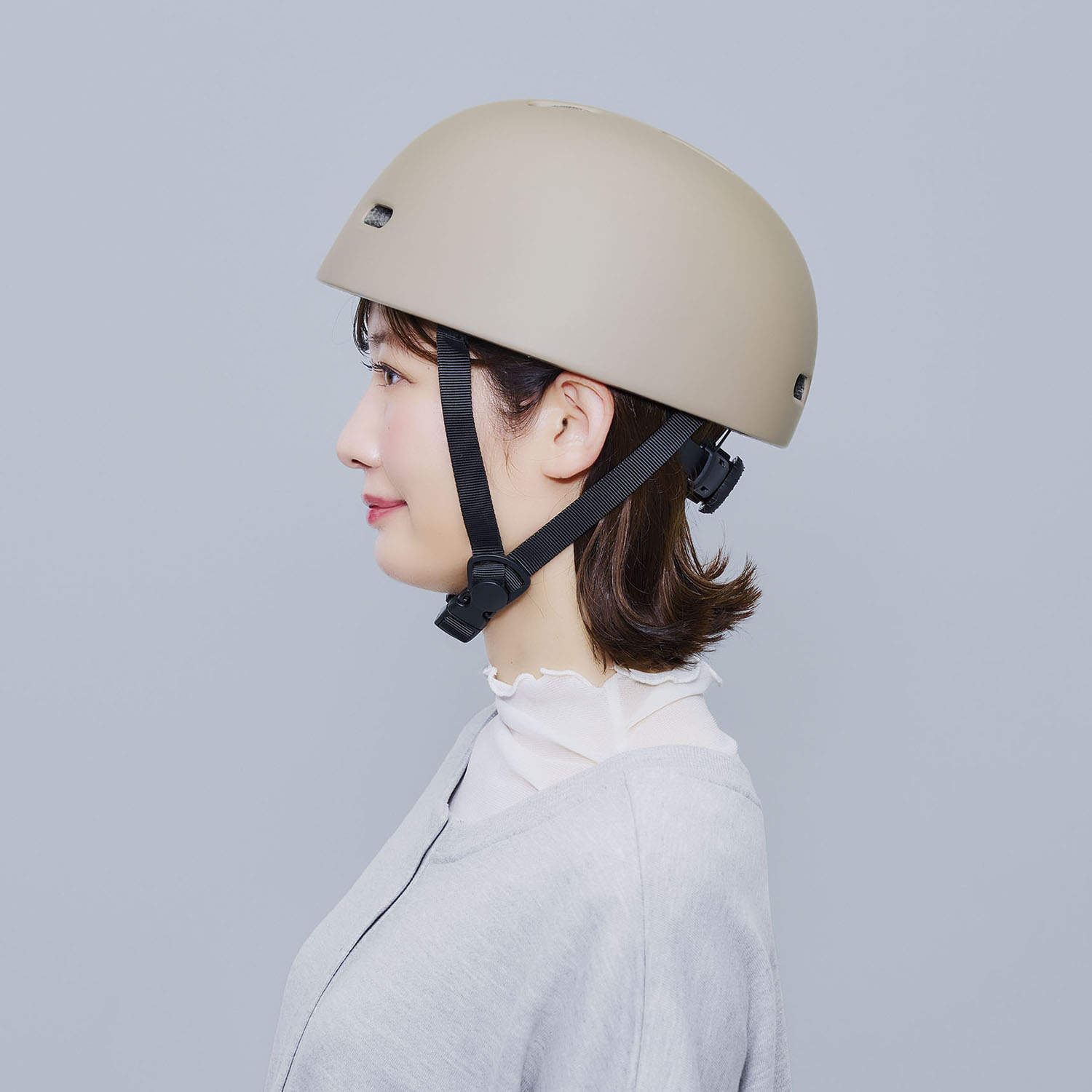 帽子を着せ替えられる オシャレな 自転車ヘルメット おしゃヘル ＜レインケープ＞