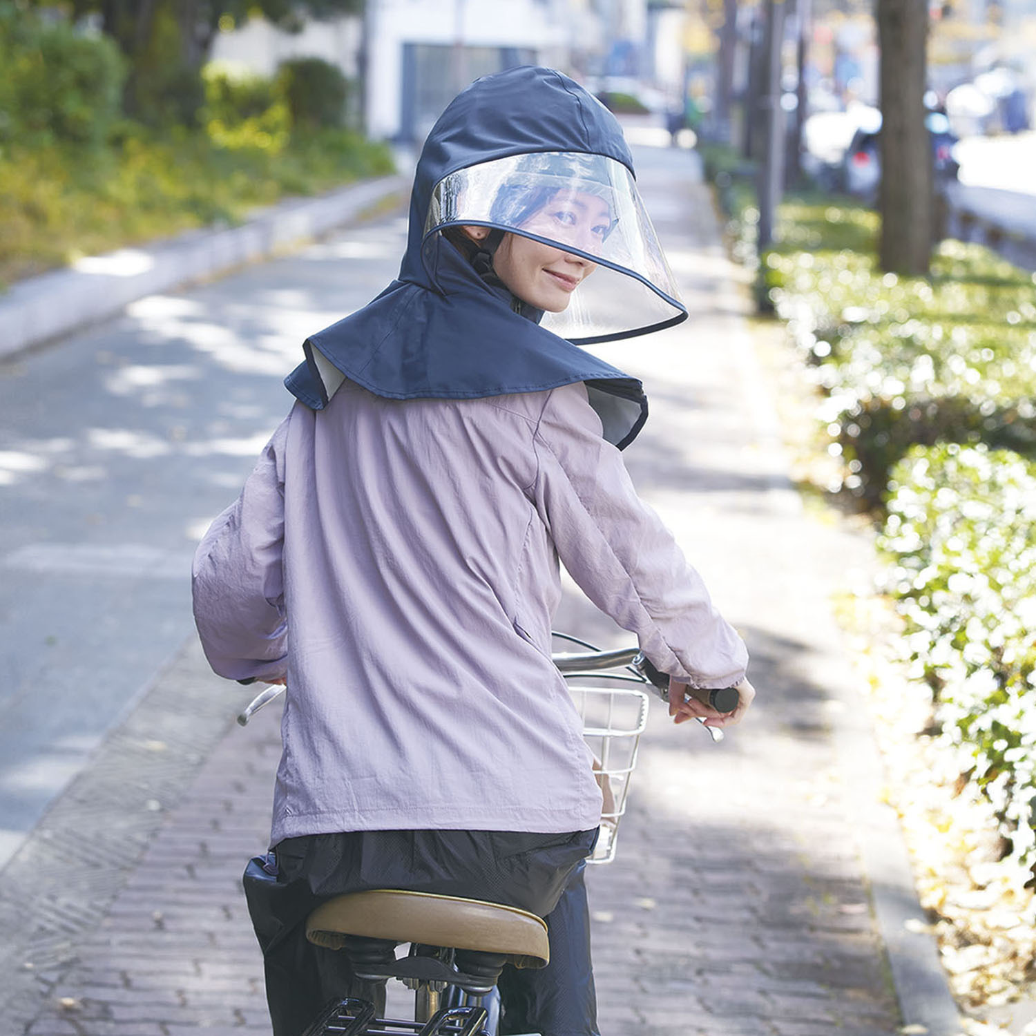帽子を着せ替えられる オシャレな 自転車ヘルメット おしゃヘル ＜レインケープ＞