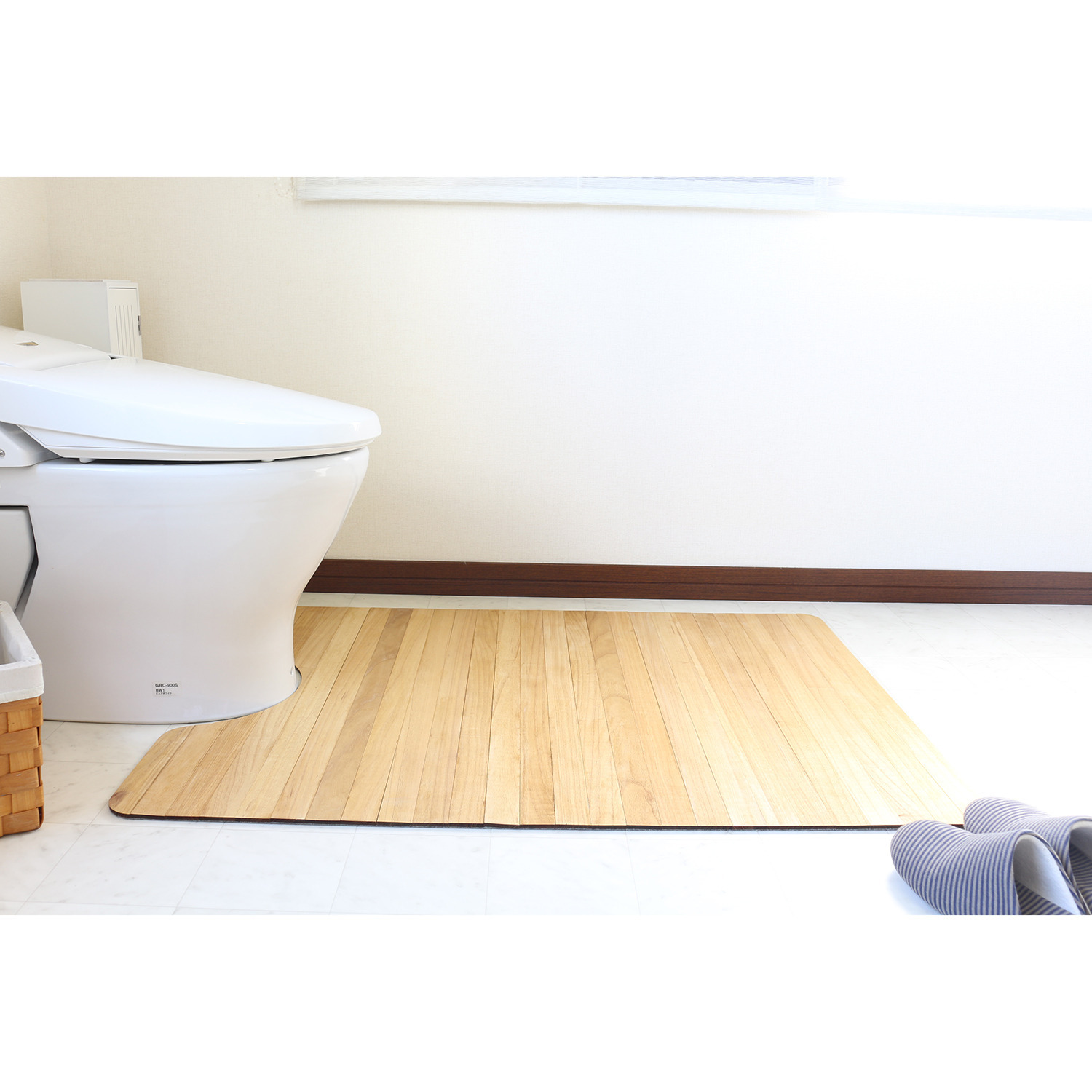 ｋｉｒｉｓａｉ 桐のはっ水・消臭 トイレマット ＜８０×１０５ｃｍ＞