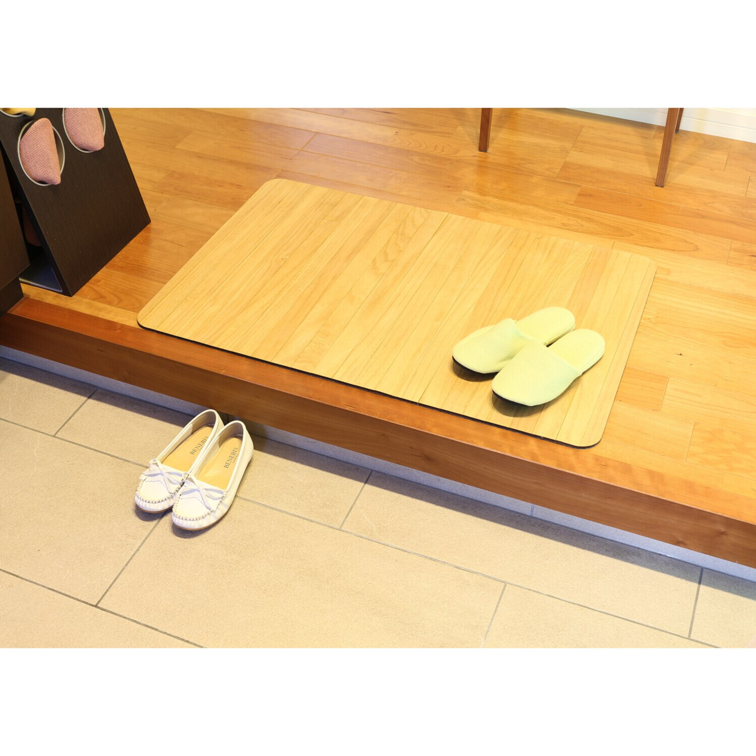 ｋｉｒｉｓａｉ 桐のはっ水・消臭 キッチンマット ＜６０×９０ｃｍ＞