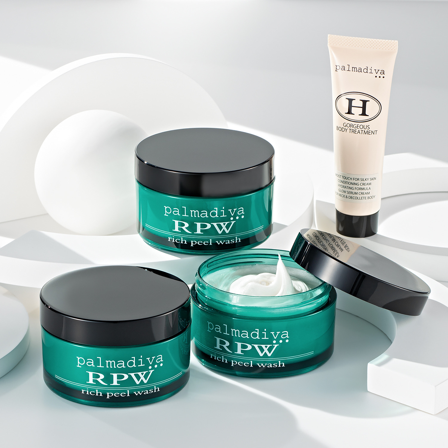 パルマディーバ 古い角質・皮脂をオフ！ 発酵由来成分配合で キメを整えハリ保湿 リッチピールウォッシュ ３個特別セット