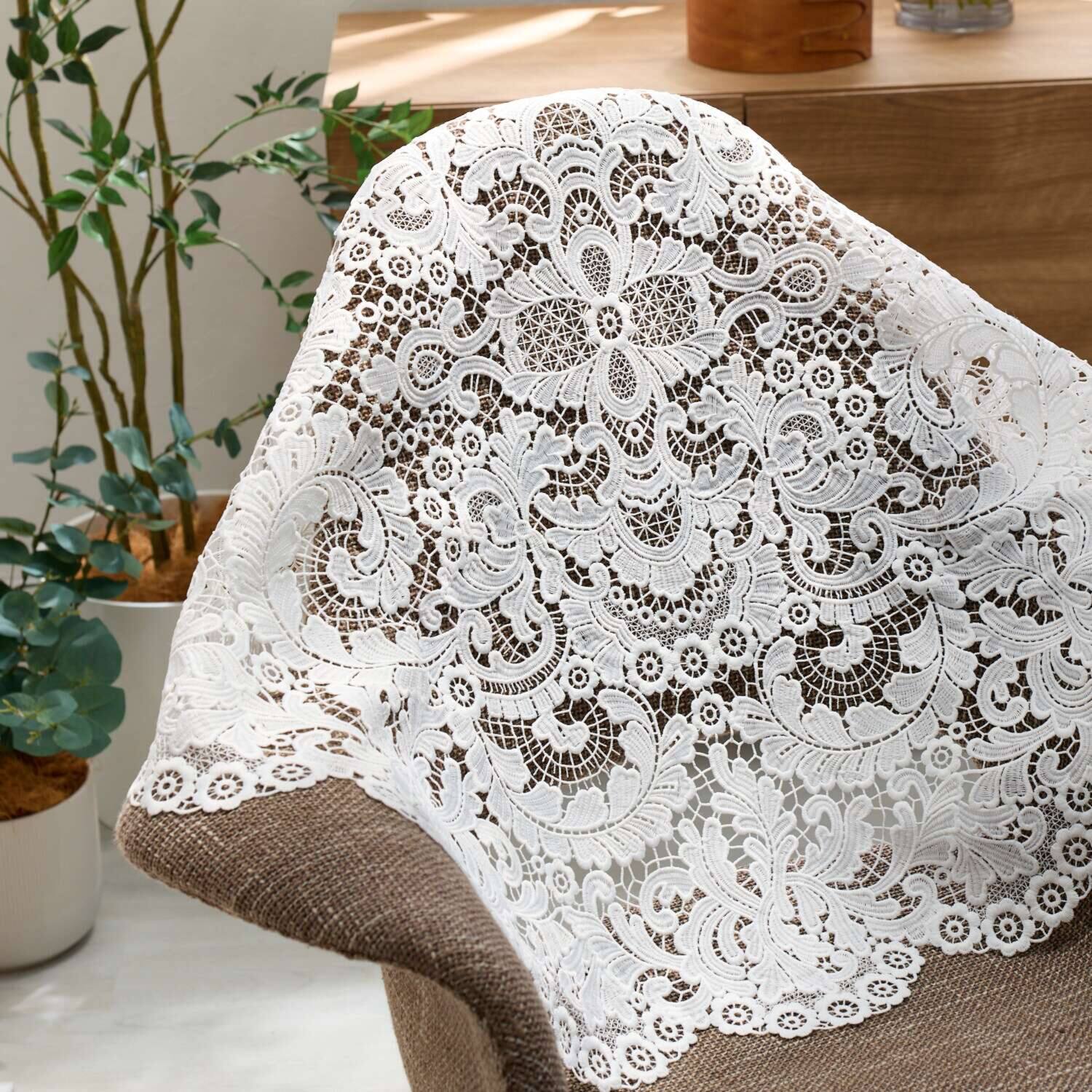 ラ　ルイス ギュピールレース 円形テーブルクロス