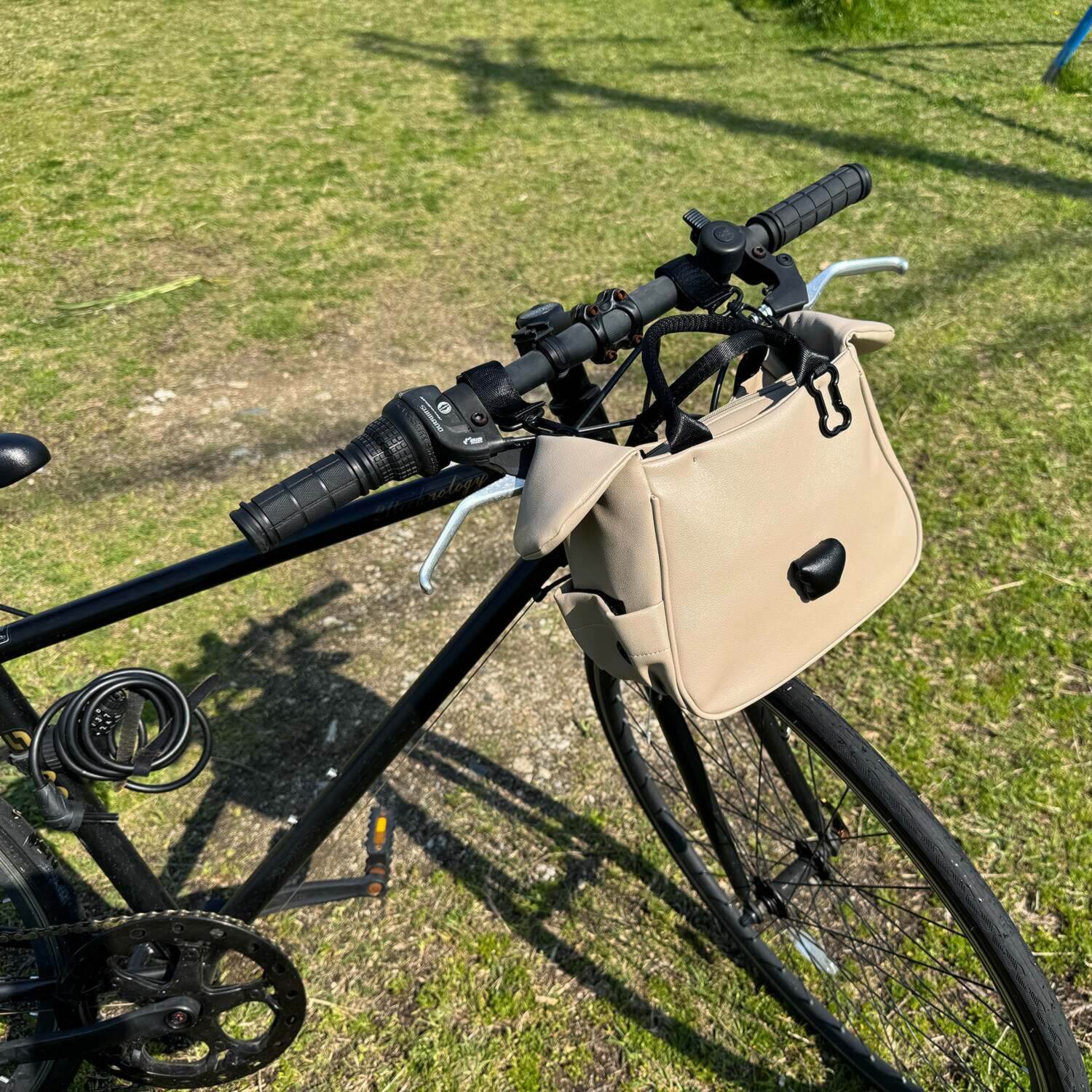 ルノン 機能性バツグン わんちゃんデザイン ２ウェイ横型ハンドバッグ