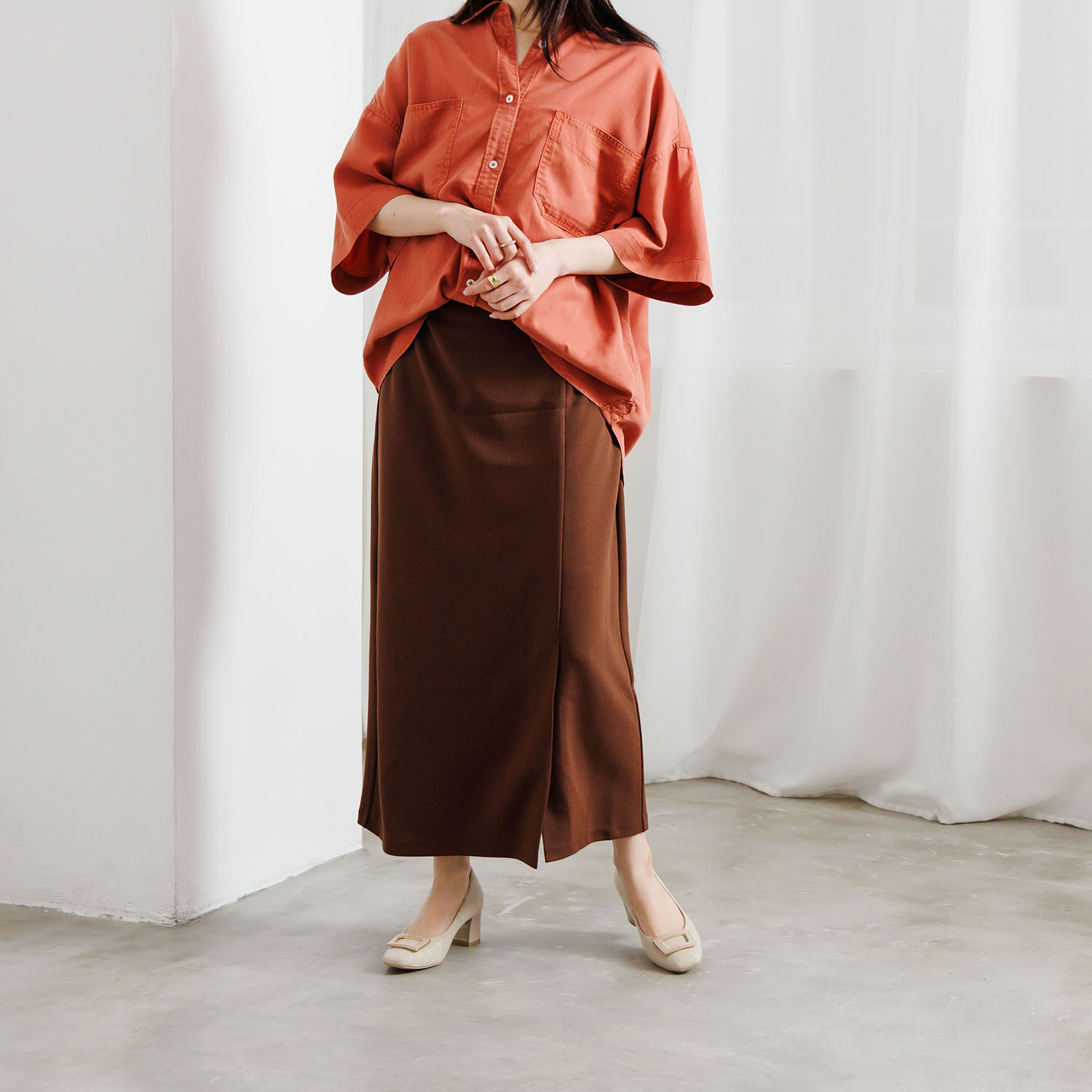 卑弥呼 スクエアバックル チャンキーヒール パンプス