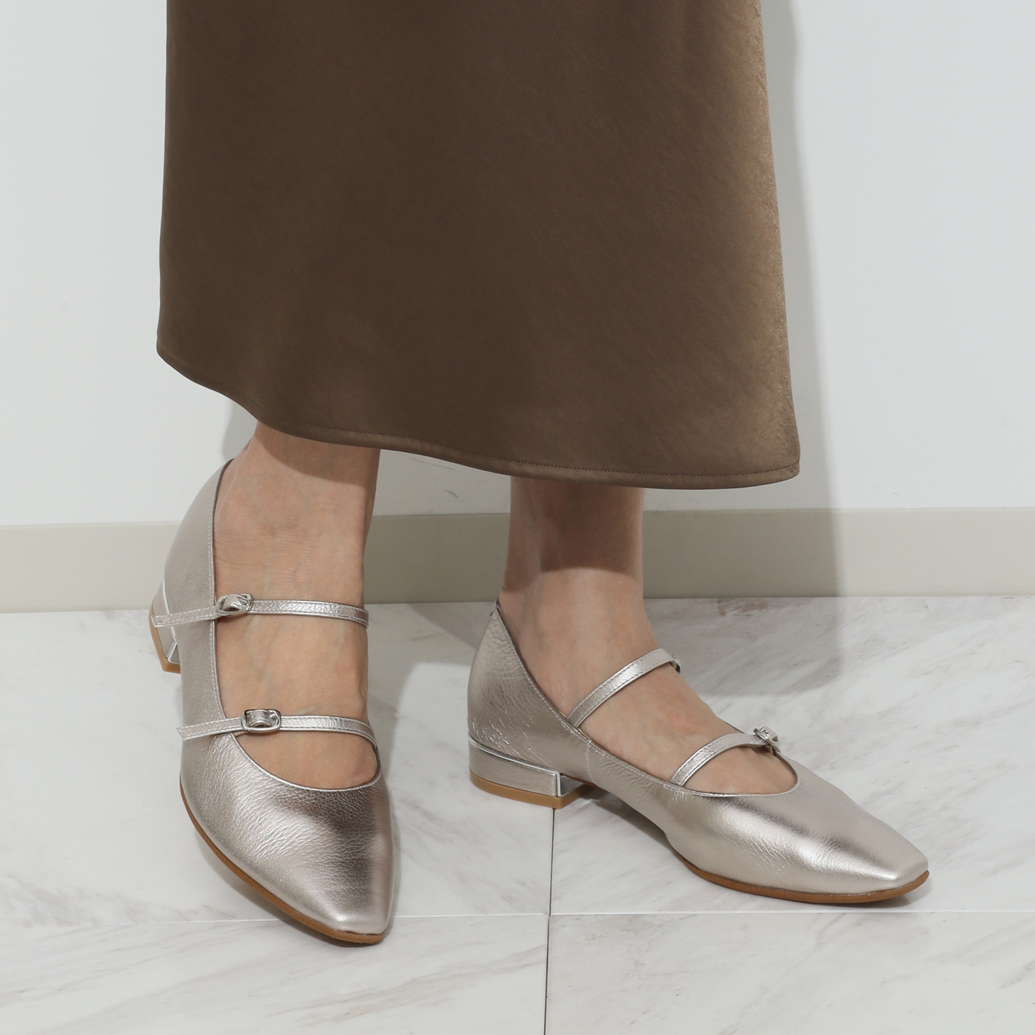 卑弥呼 ダブルベルト ローヒール メリージェーンパンプス