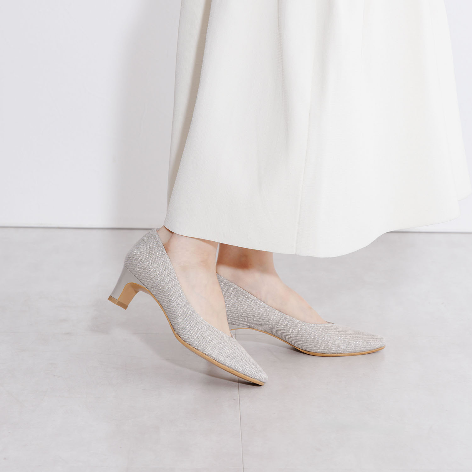 卑弥呼 ソフトスクエアトゥ プレーンパンプス