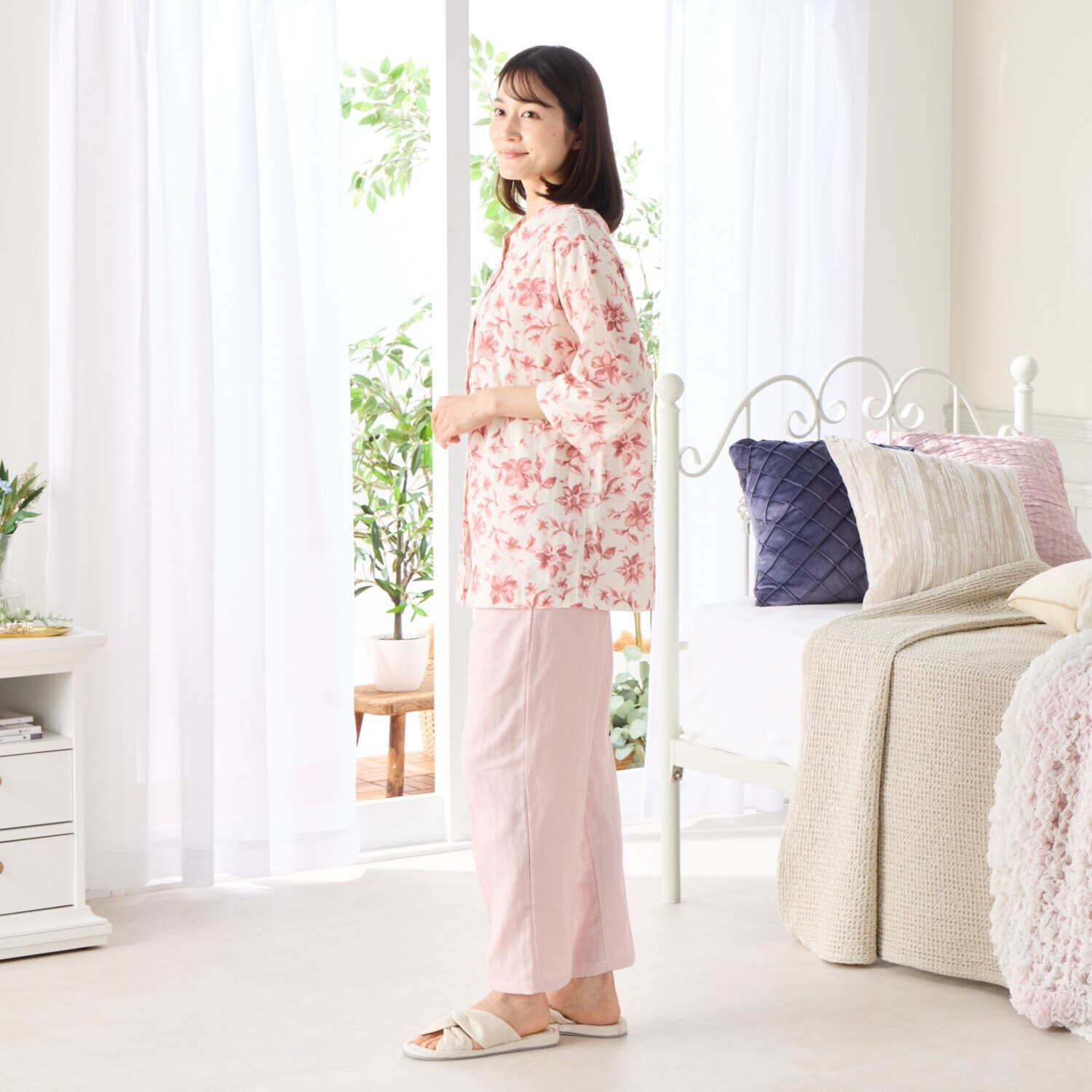 ＷＩＮＤ 高島織ダブルガーゼ 花柄パジャマ