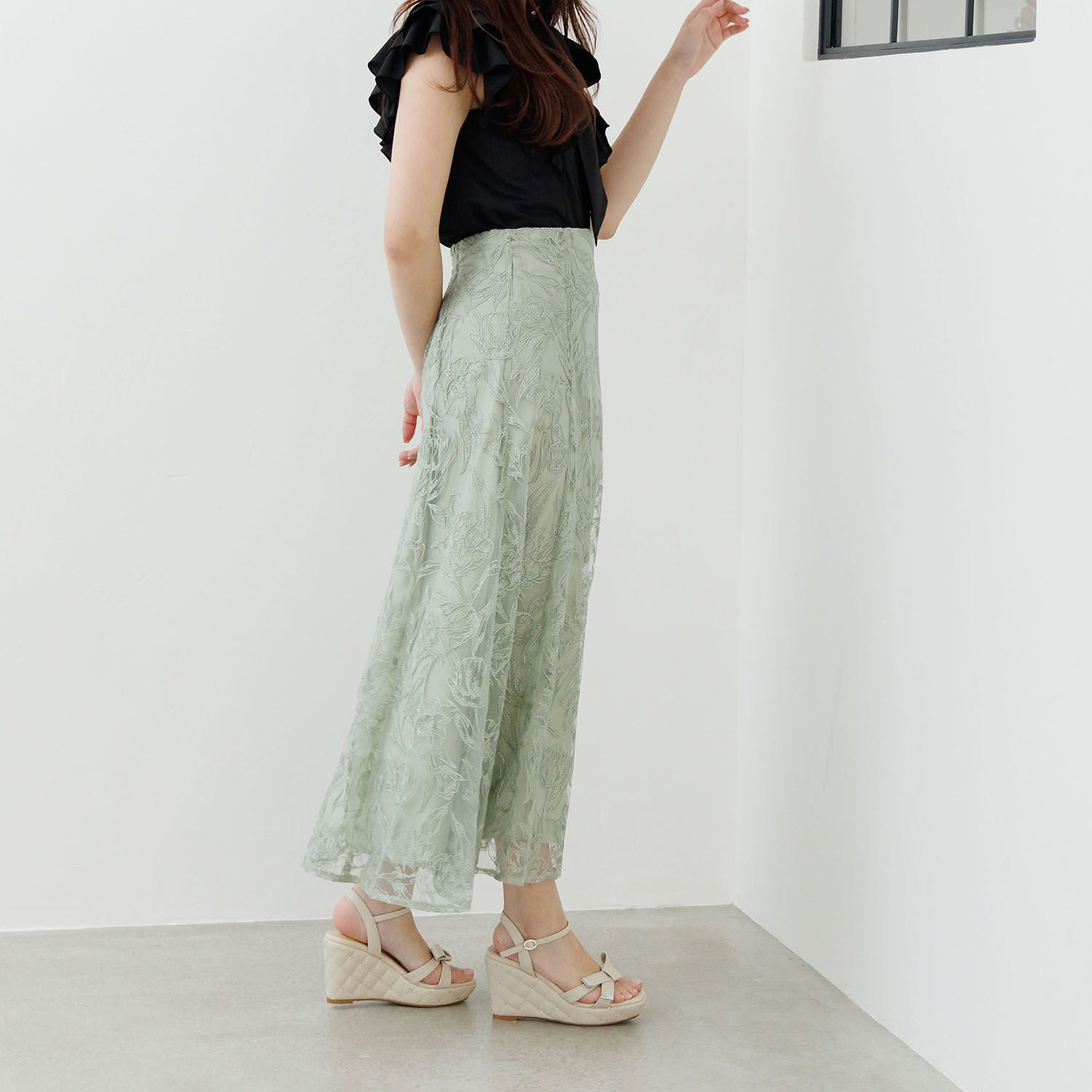 ニカル リボンアクセント キルティングサンダル