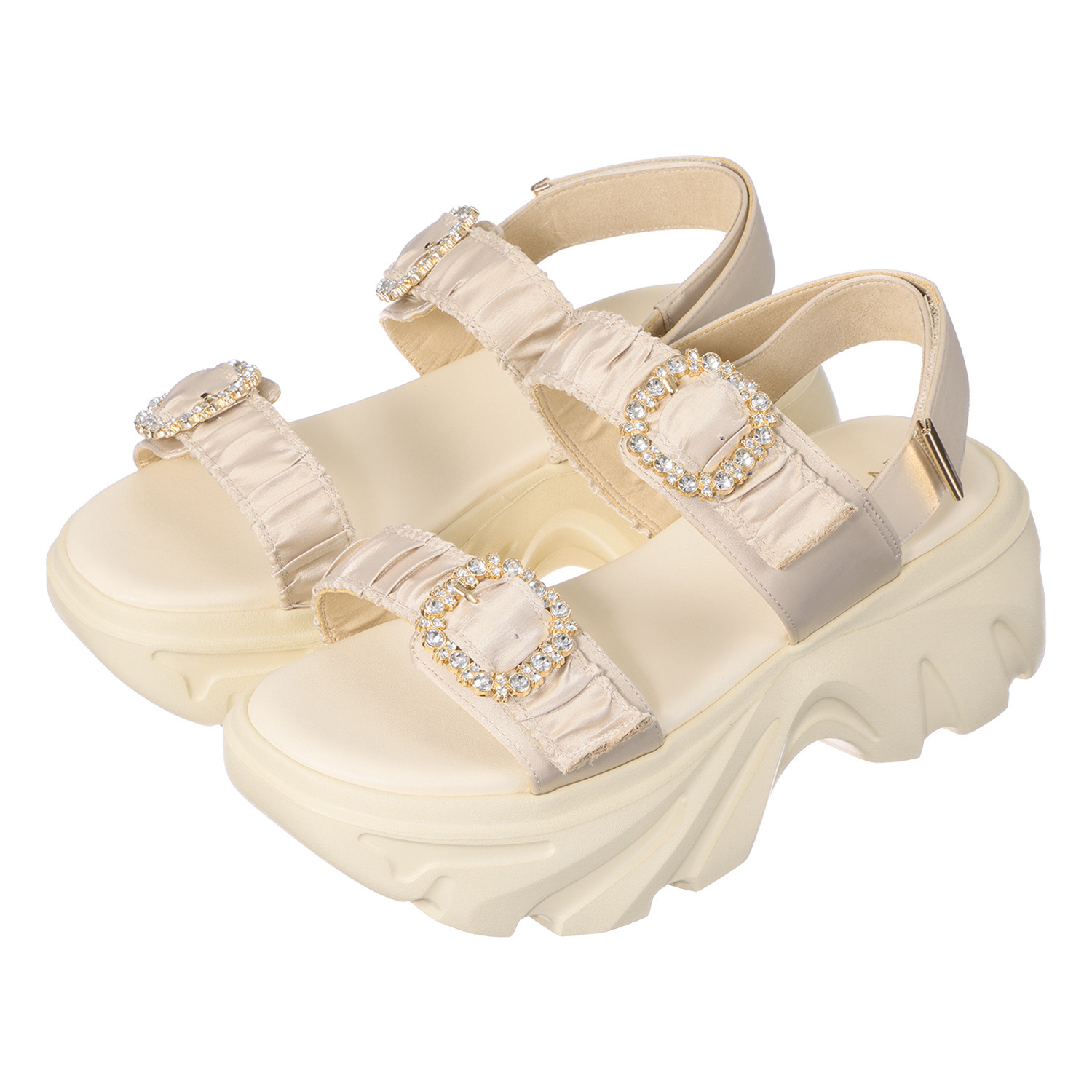 ニカル ビジュウバックル サテンベルト ボリュームサンダル