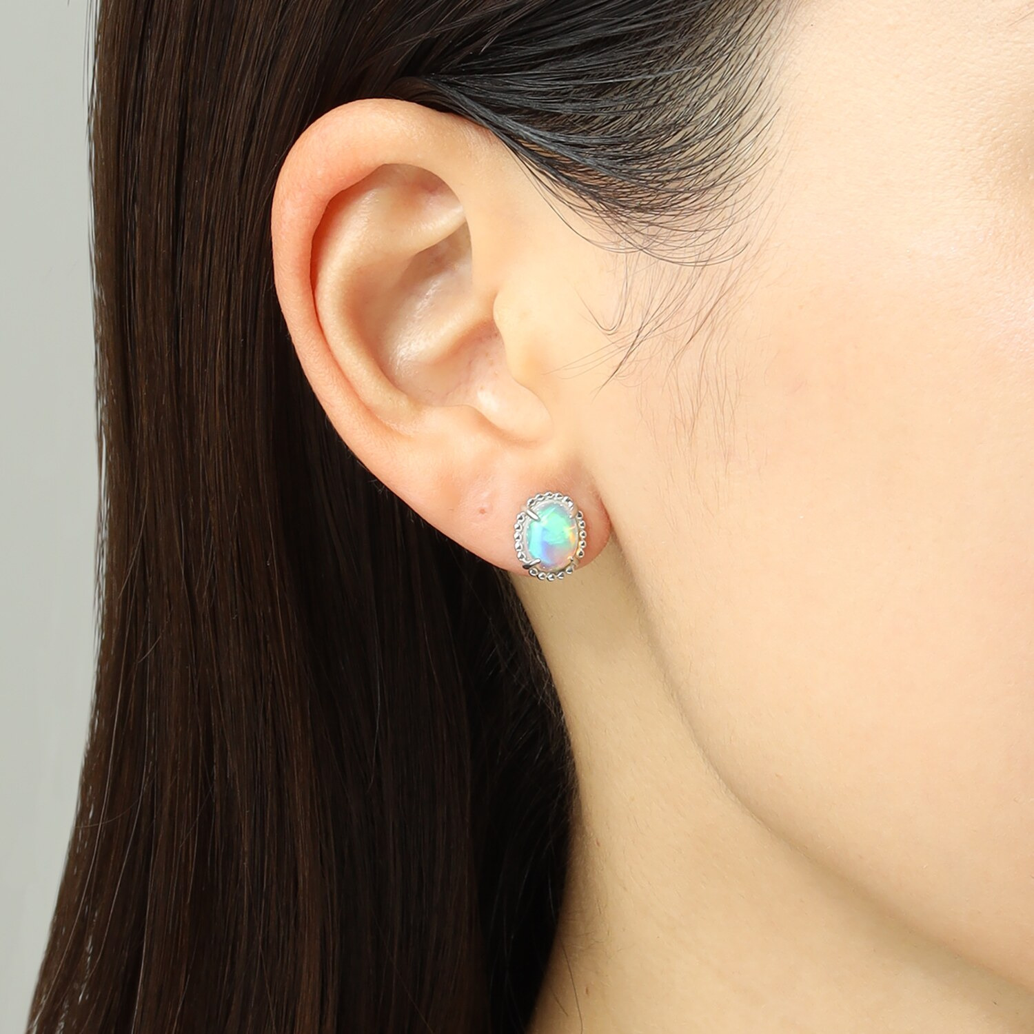 グランシフォレ オパール オーバルカボション イヤリング／ピアス