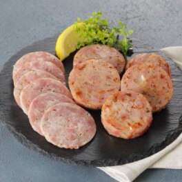 キッチン飛騨特製 飛騨豚と モッツァレラ...