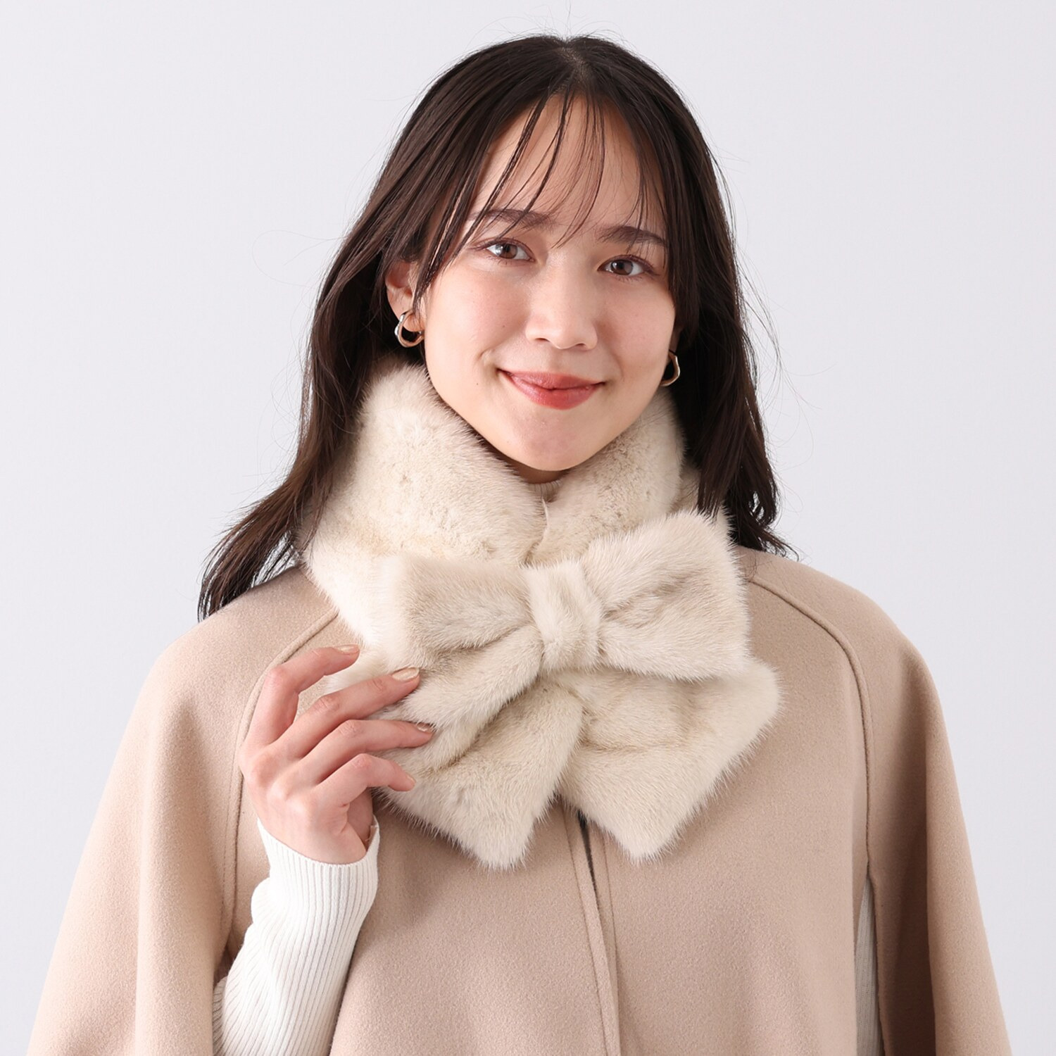 日本製 ＳＡＧＡ ミンク リボン付マフラー