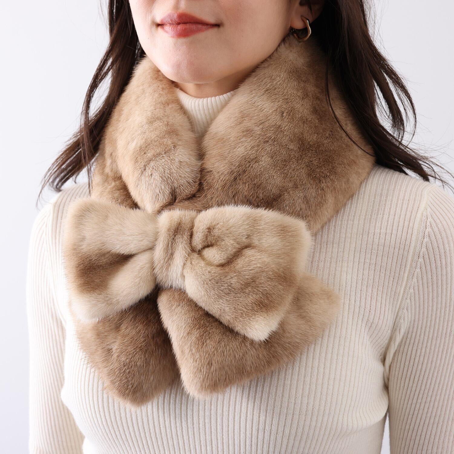 日本製 ＳＡＧＡ ミンク リボン付マフラー