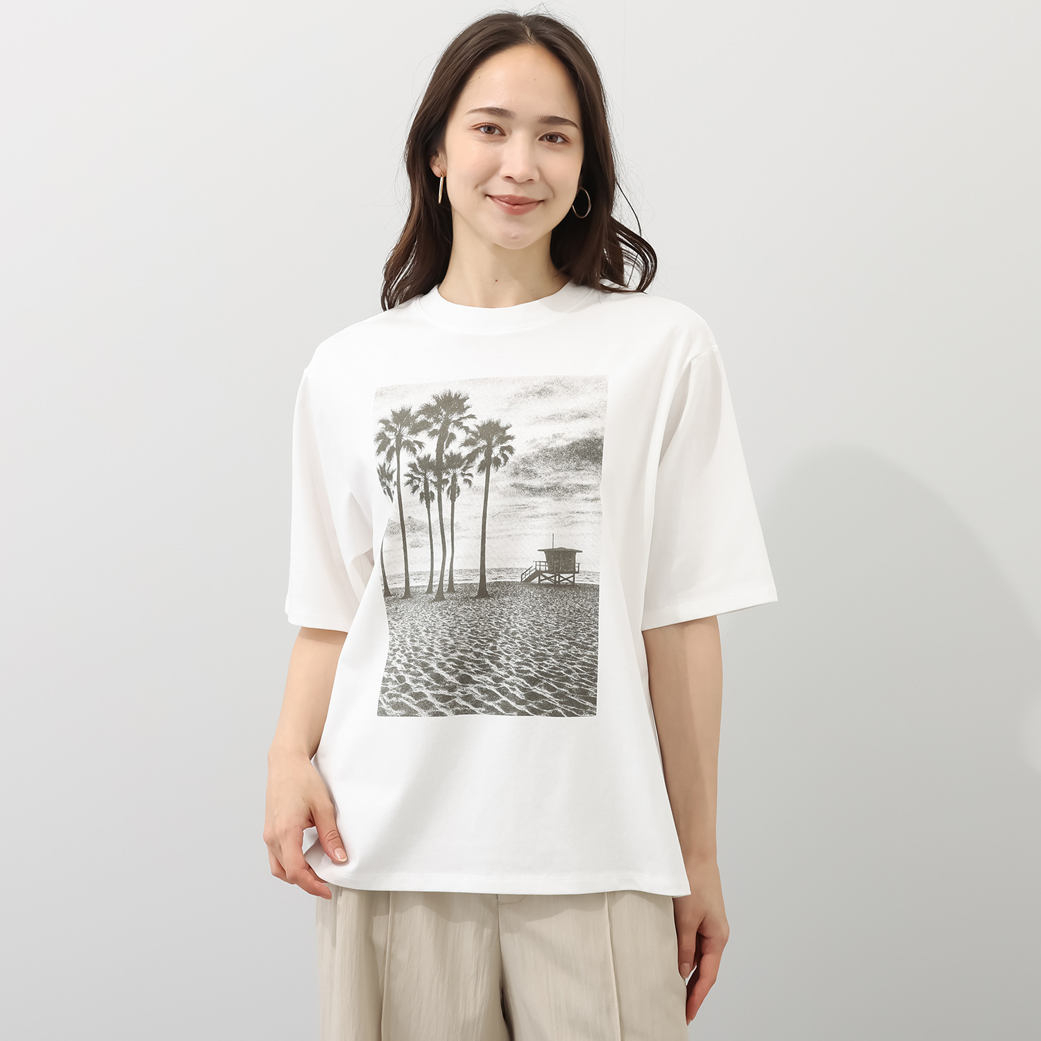イロプライム 西海岸気分の フォトプリントＴシャツ