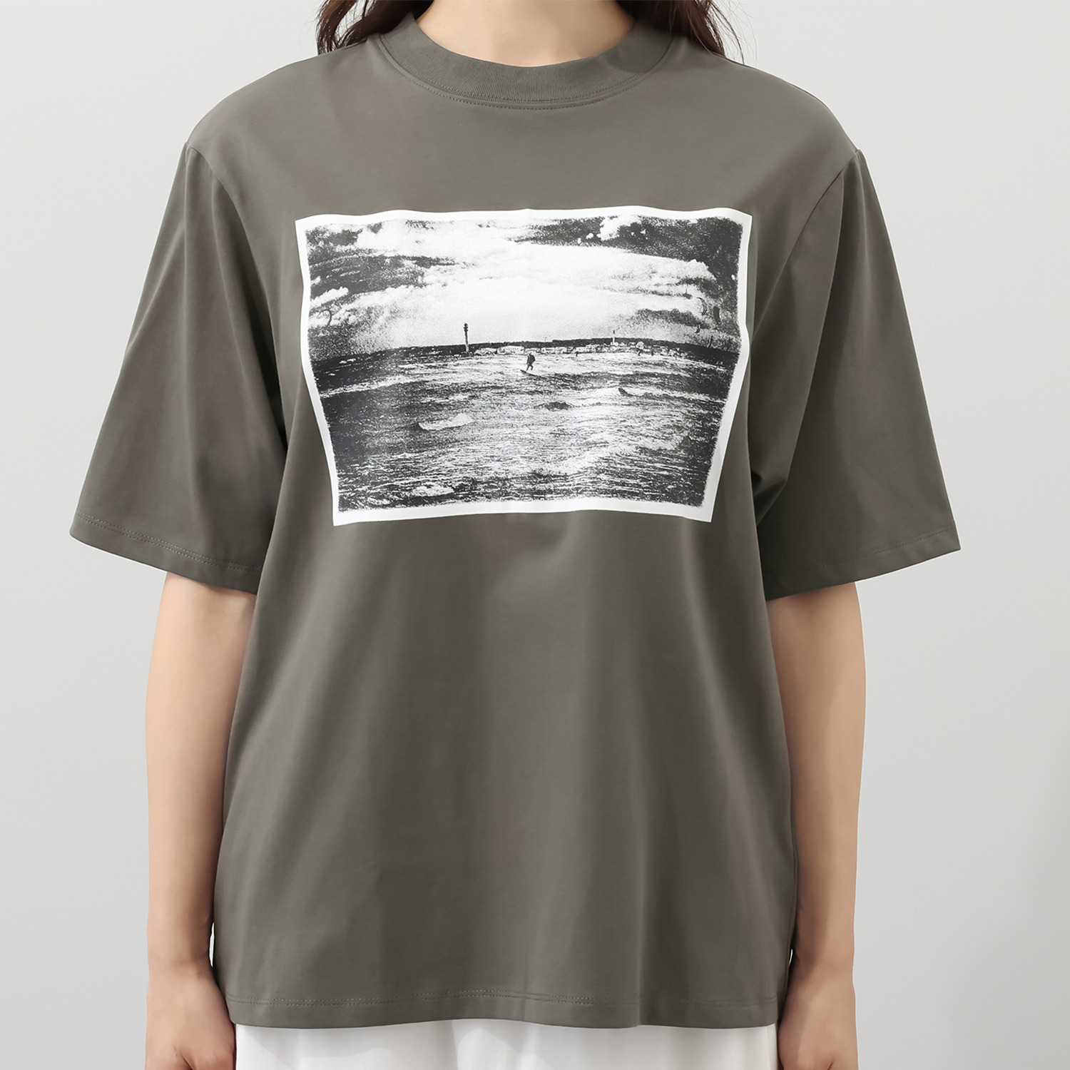 イロプライム 西海岸気分の フォトプリントＴシャツ