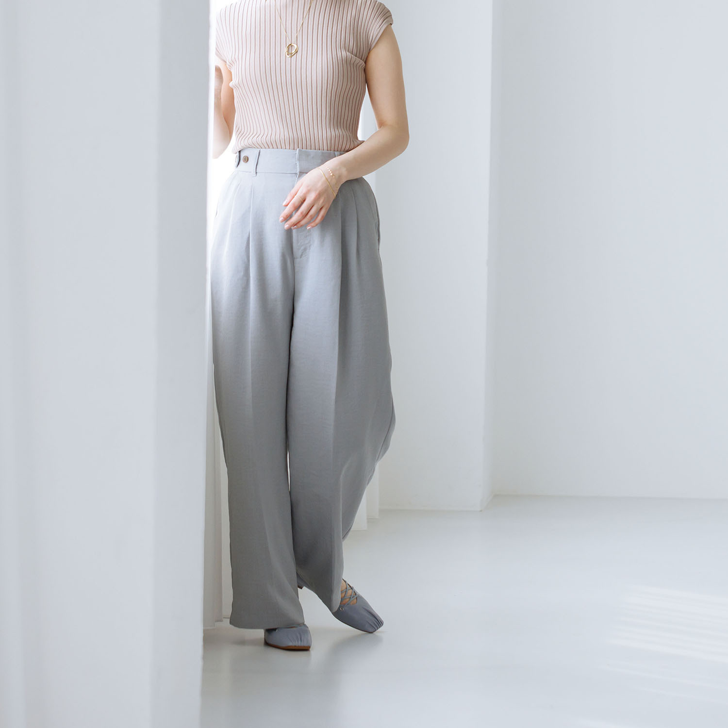 卑弥呼 日本製　本革 クロスゴム フラットパンプス