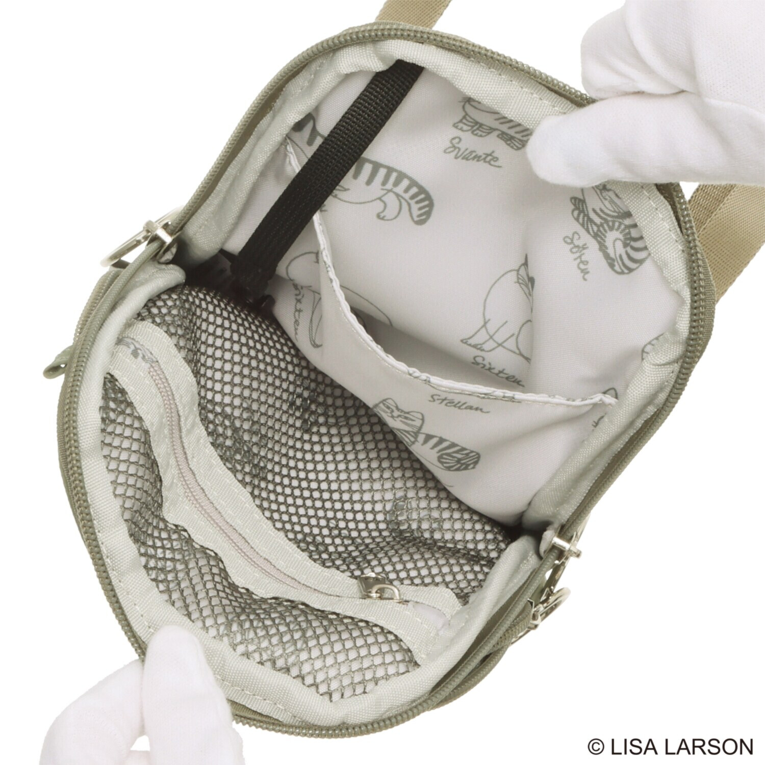 リサ・ラーソン はっ水軽量ナイロン スケッチねこたち ショルダーポーチ ＜ミニポーチ付＞