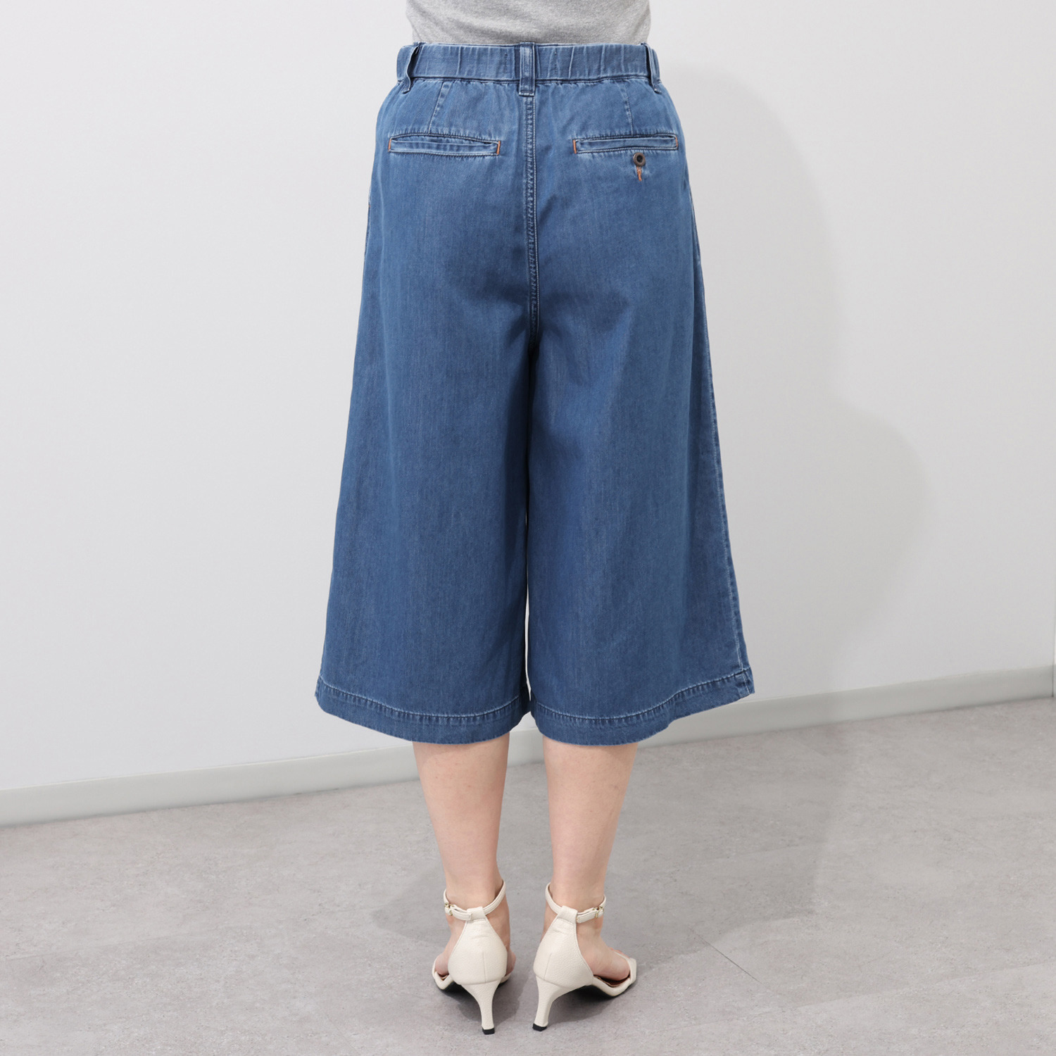 シュガーデプト つややかに風をまとう テンセルコットンデニム フレアーパンツ